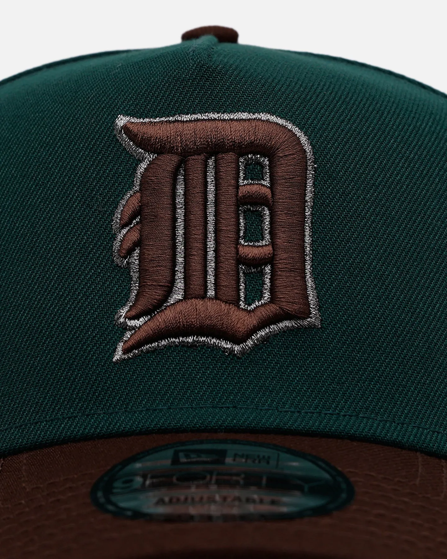 New Era Detroit Tigers 'Rainforest' 9FORTY A-Frame Snapback Green/Brown sold by Culture Kings product image thumbnail 5