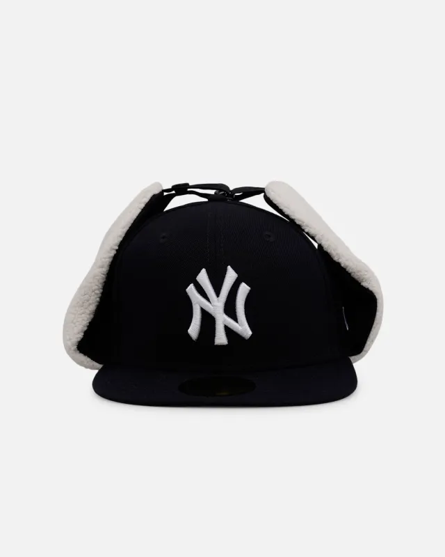 New Era New York Yankees 'Classic Dog Ear' 59FITY Dog Ear Fitted Official Team Color sold by Culture Kings