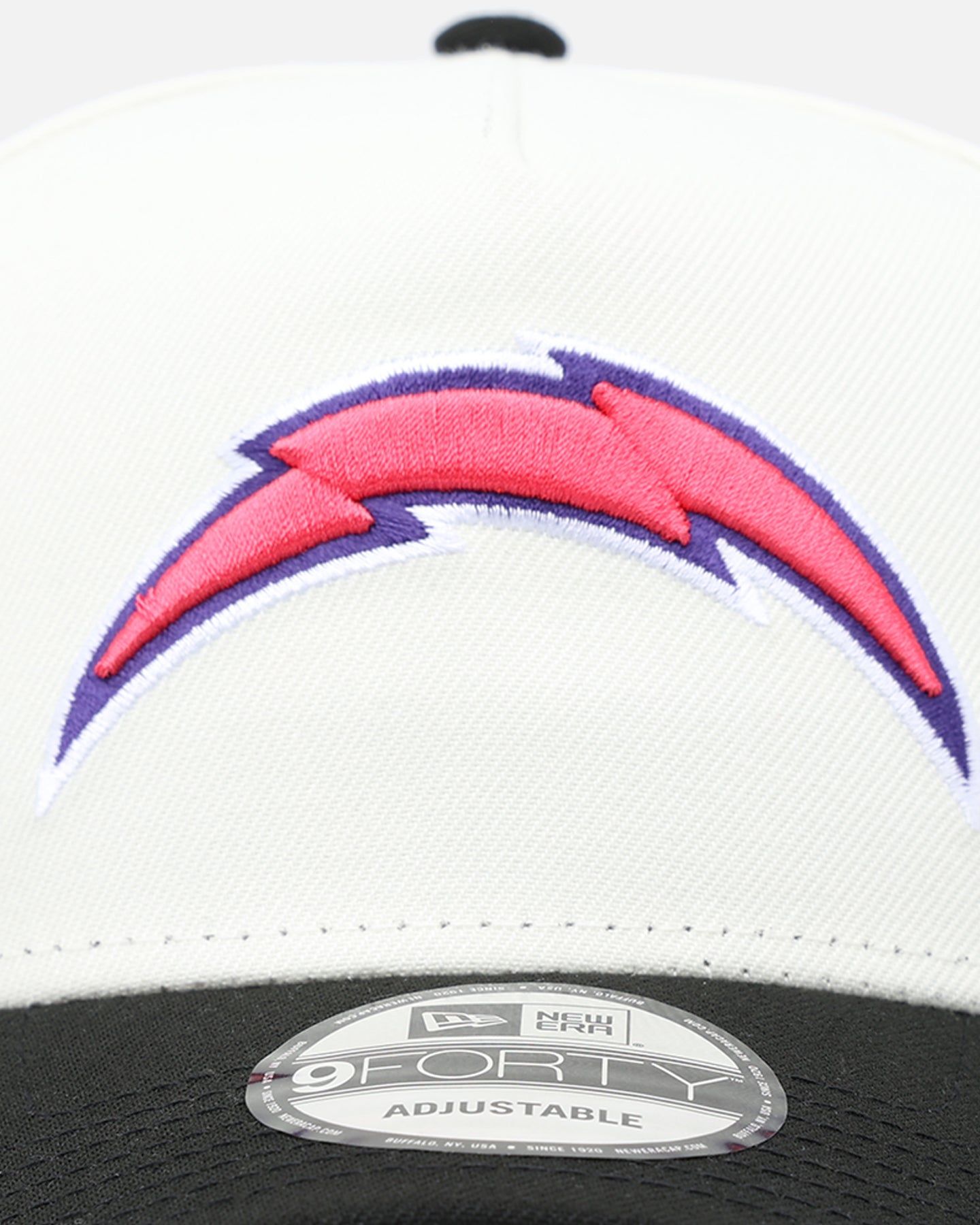 CHARGERS 9FORTY NEON NIGHTS sold by Culture Kings product image thumbnail 5