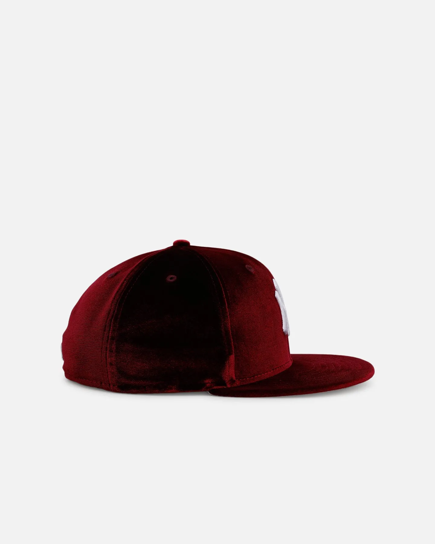 New Era New York Yankees 'Velvet Roses' 59FIFTY Fitted Maroon sold by Culture Kings product image thumbnail 4