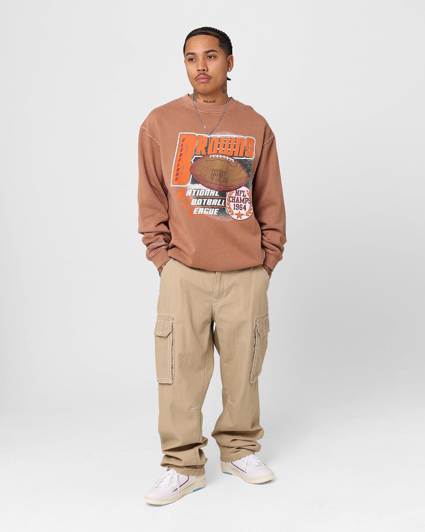 Mitchell & Ness Cleveland Browns Vintage Superbowl Champion Crewneck Faded Brown sold by Culture Kings product image thumbnail 2