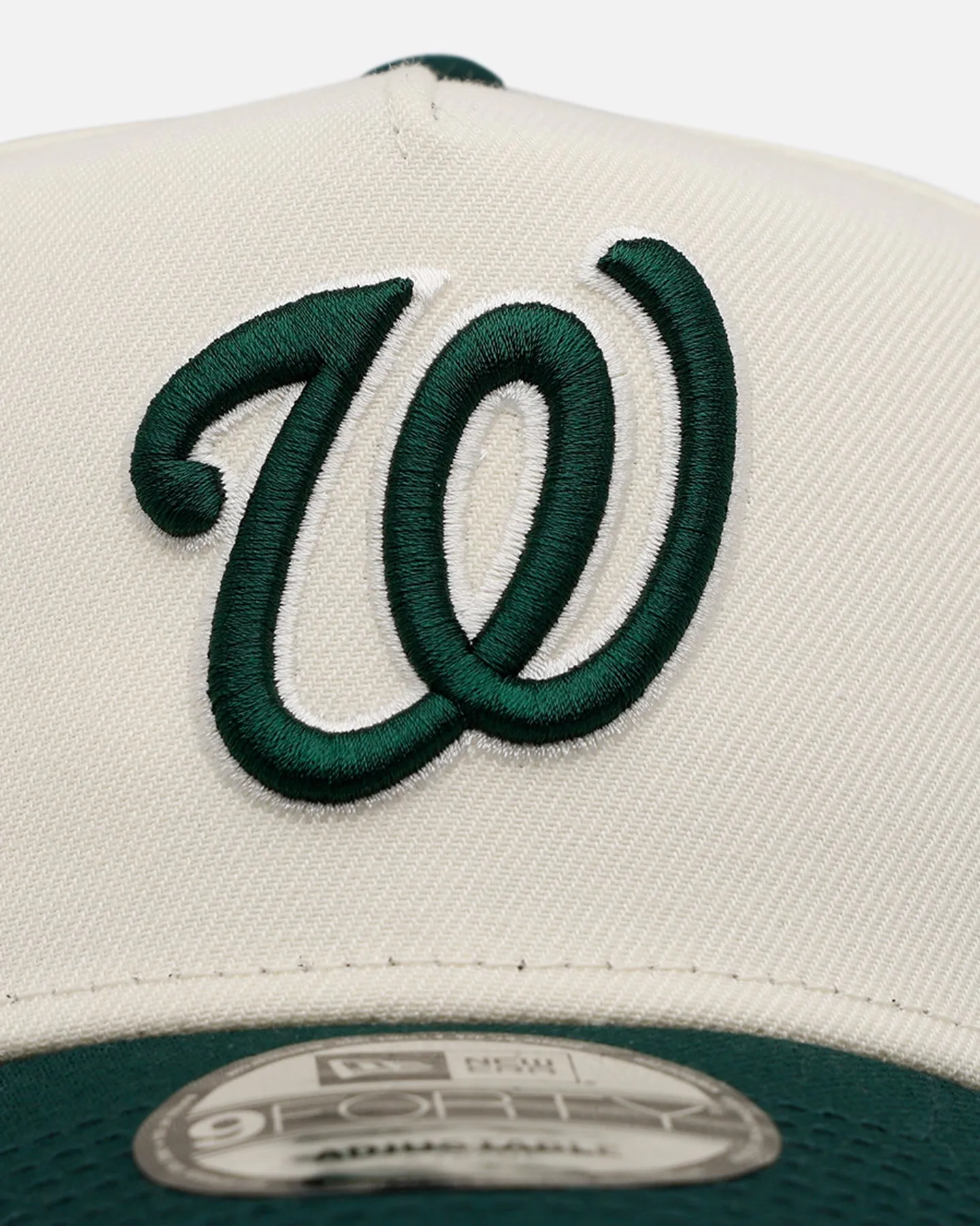 New Era Washington Nationals 'Evergreen' 9FORTY A-Frame Snapback Chrome/Dark Green sold by Culture Kings product image thumbnail 5