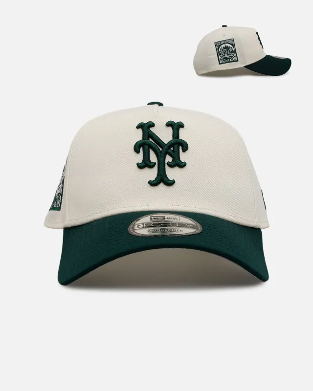 New Era New York Mets 'Evergreen 2.0' 9FORTY A-Frame Snapback Chrome/Dark Green sold by Culture Kings