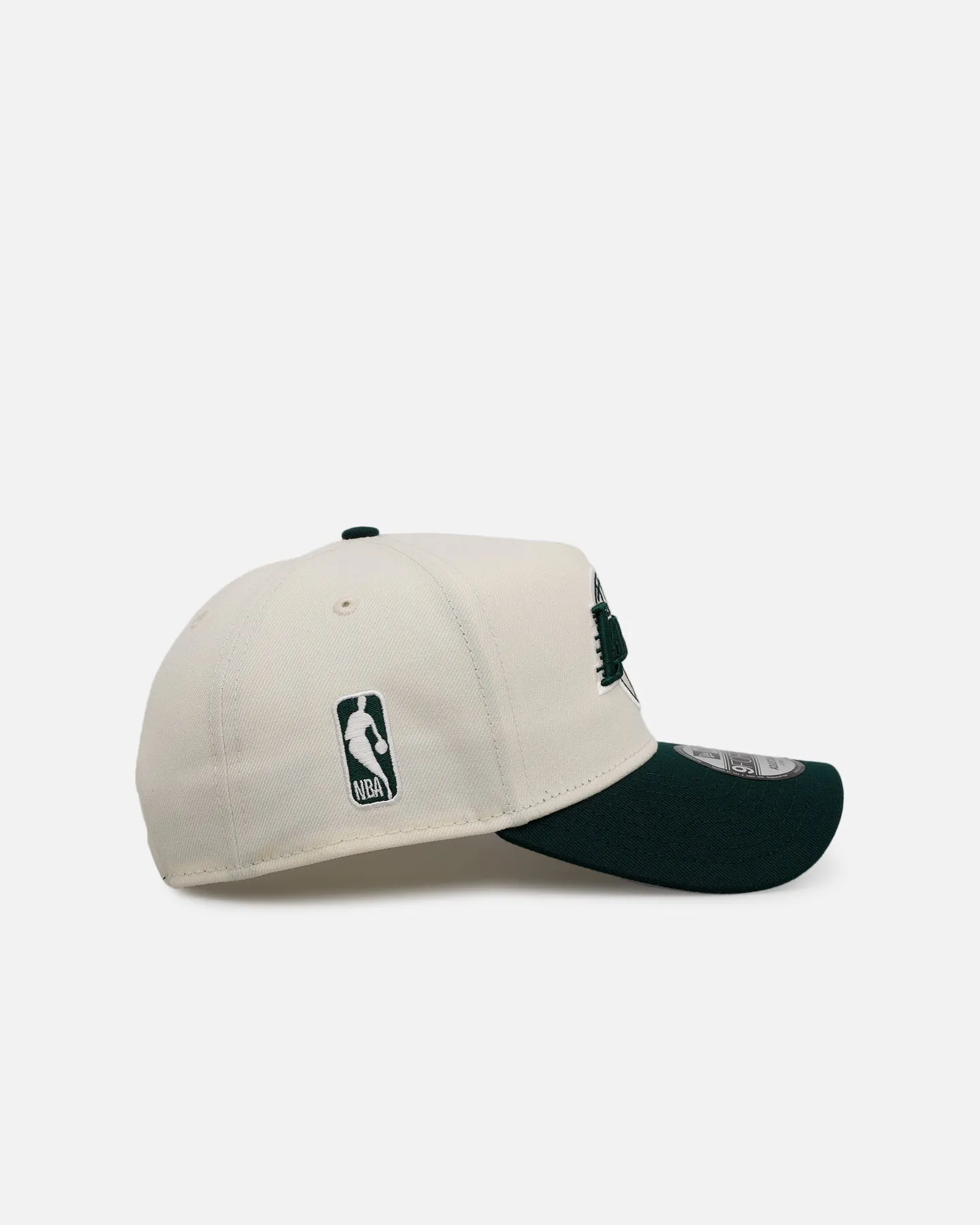 New Era Los Angeles Lakers 'Evergreen 2.0' 9FORTY A-Frame Snapback Chrome/Dark Green sold by Culture Kings product image thumbnail 3