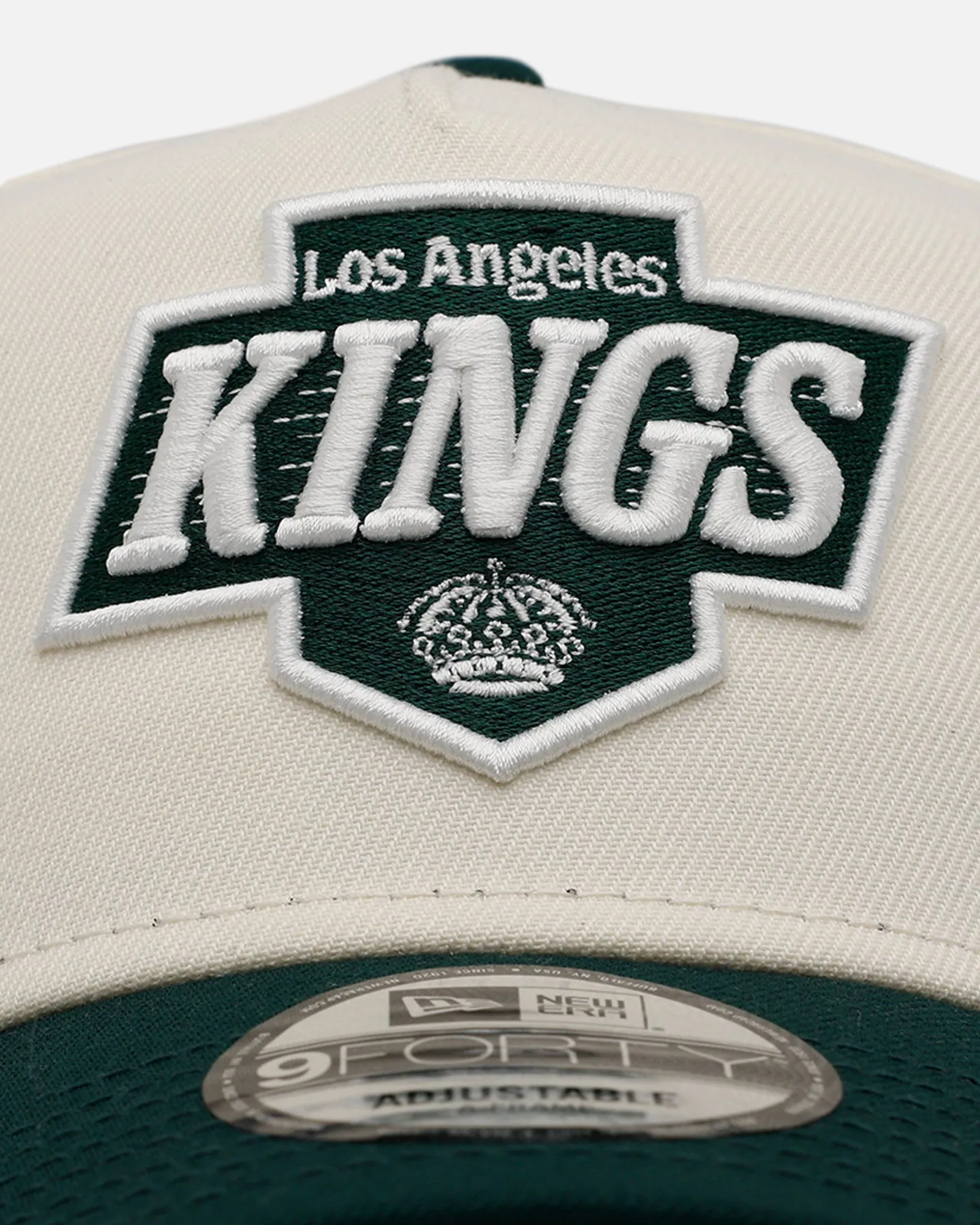 New Era Los Angeles Kings 'Evergreen 2.0' 9FORTY A-Frame Snapback Chrome/Dark Green sold by Culture Kings product image thumbnail 5