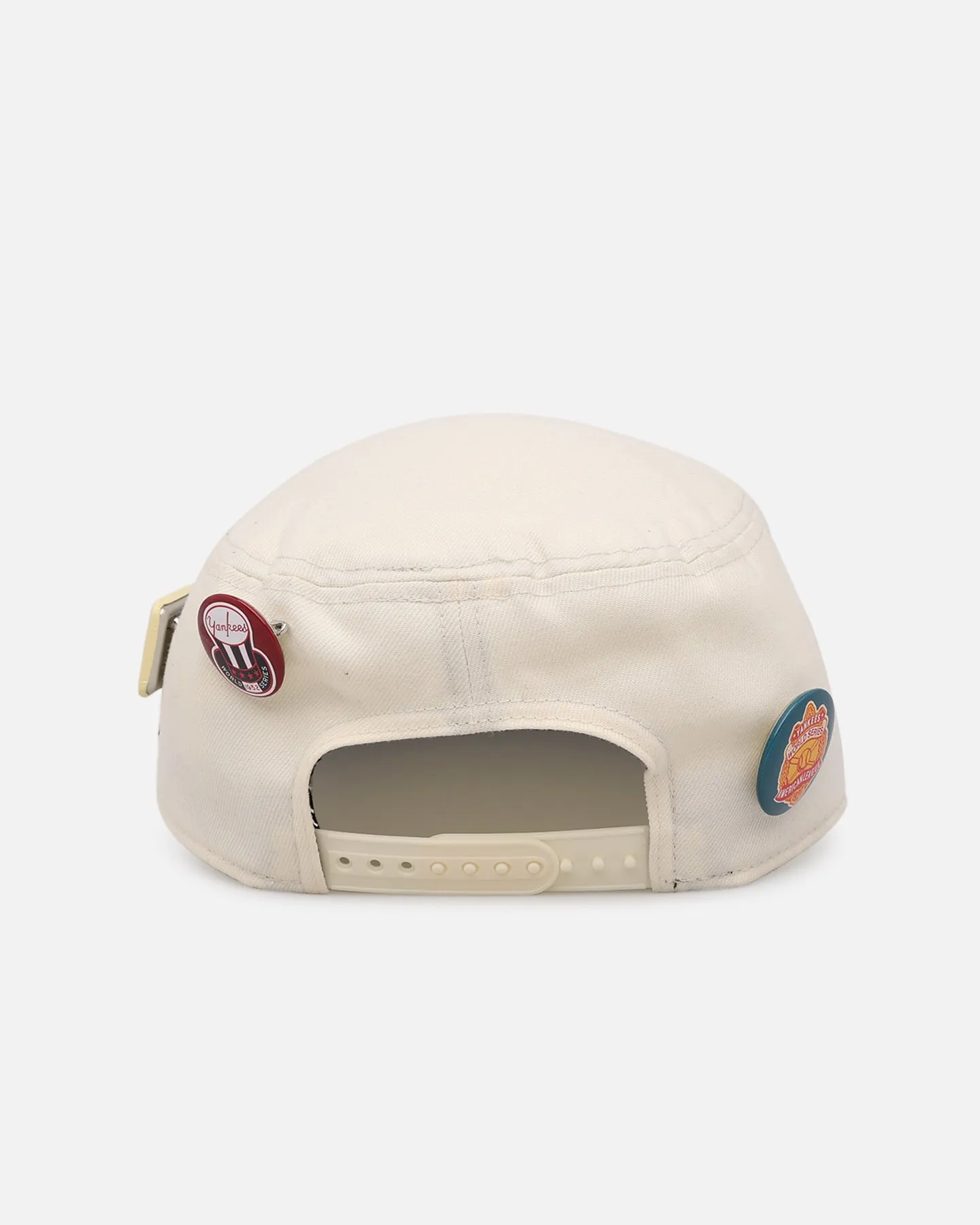 New Era New York Yankees 'Vintage Pin Painter' Painter Snapback Chrome sold by Culture Kings product image thumbnail 2