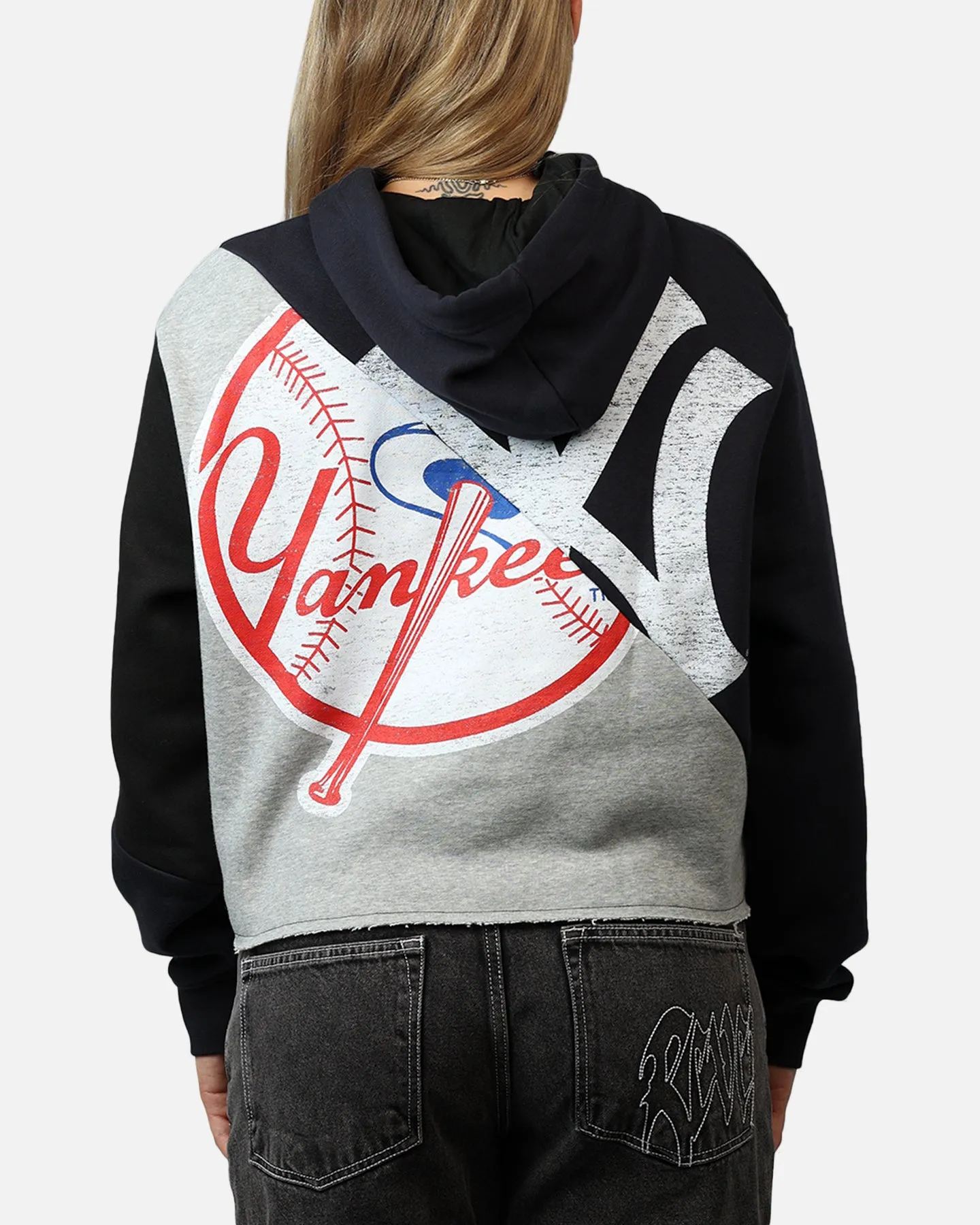 New Era Women's New York Yankees Team Split Hoodie Navy/Grey sold by Culture Kings product image thumbnail 2