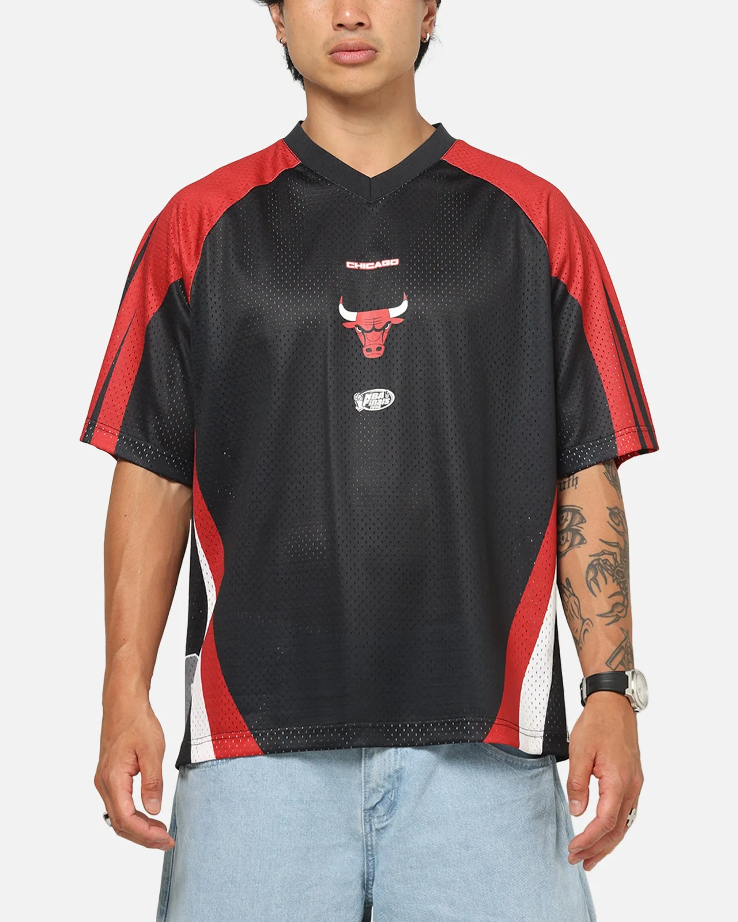 Mitchell & Ness Chicago Bulls Warehouse Rave Jersey Black/Red sold by Culture Kings product image thumbnail 2