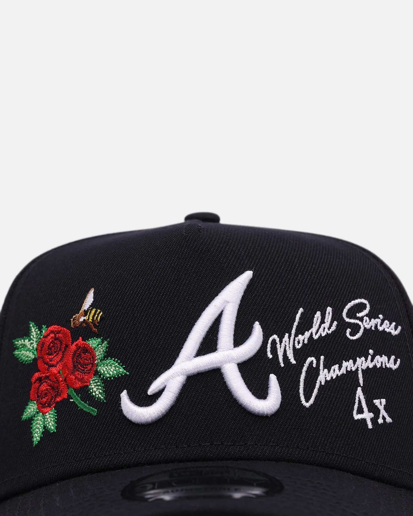 New Era Atlanta Braves 'One Love' 9FORTY A-Frame Snapback Official Team Color sold by Culture Kings product image thumbnail 5