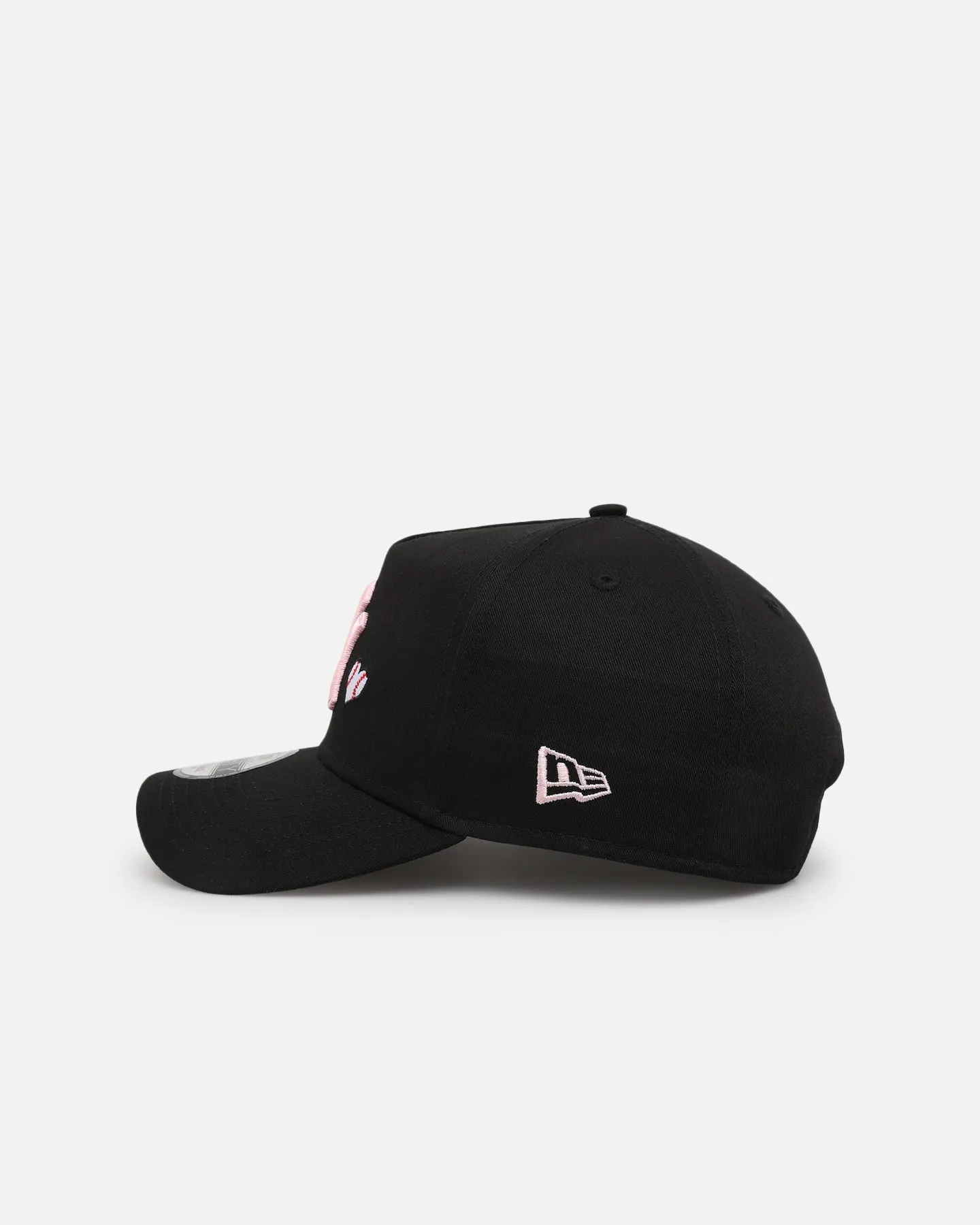 New Era New York Yankees 'Opening Day' 9FORTY A-Frame Snapback Black/Pink sold by Culture Kings product image thumbnail 4