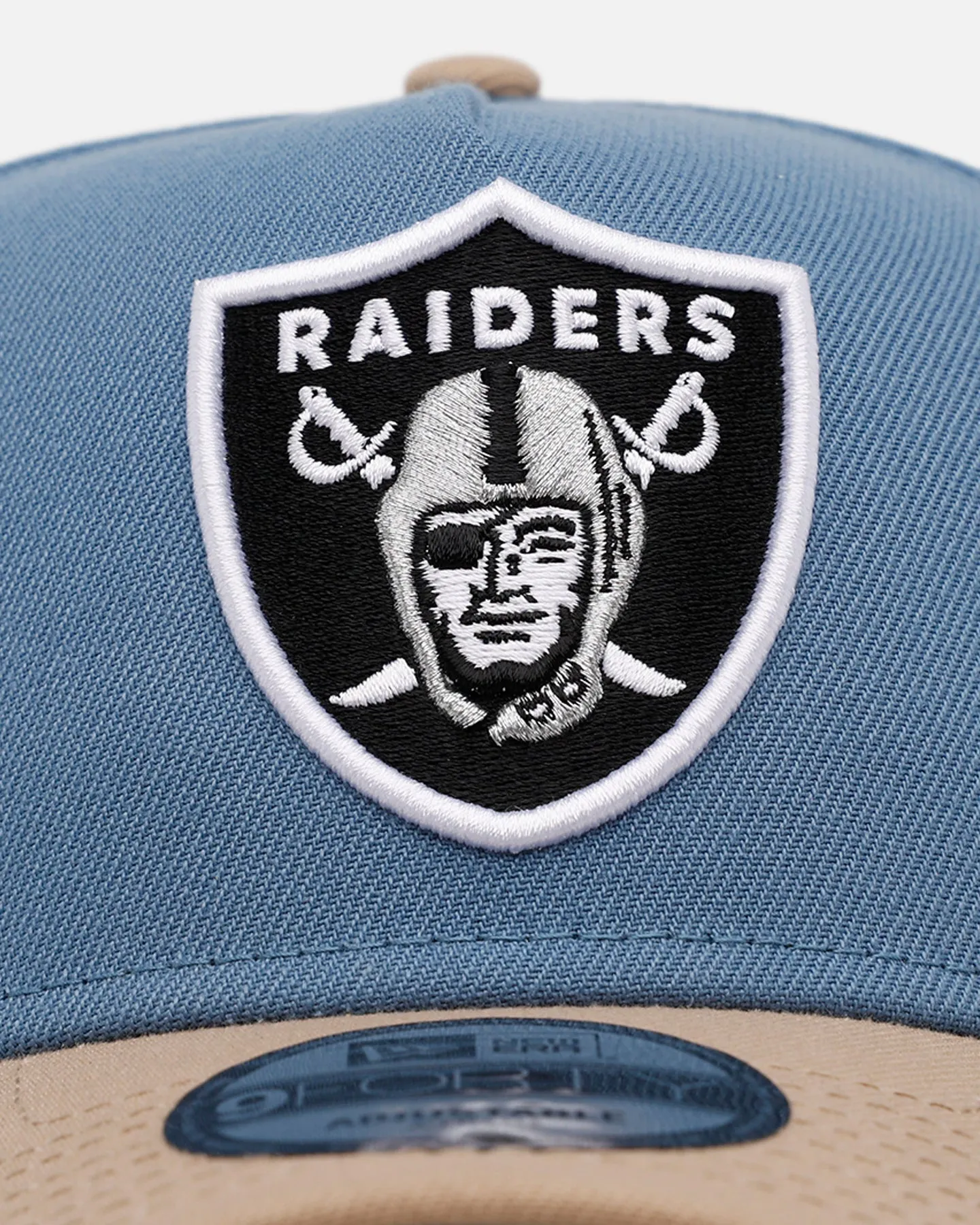 New Era Las Vegas Raiders 'Easy Breezy' 9FORTY A-Frame Snapback Blue/Tan sold by Culture Kings product image thumbnail 5