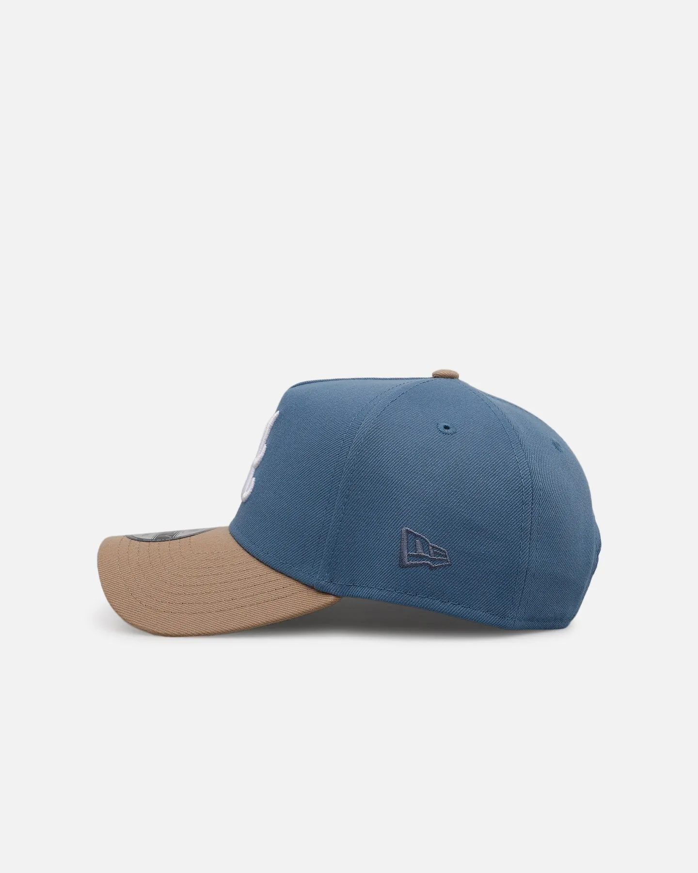 New Era Atlanta Braves 'Easy Breezy' 9FORTY A-Frame Snapback Blue/Tan sold by Culture Kings product image thumbnail 4