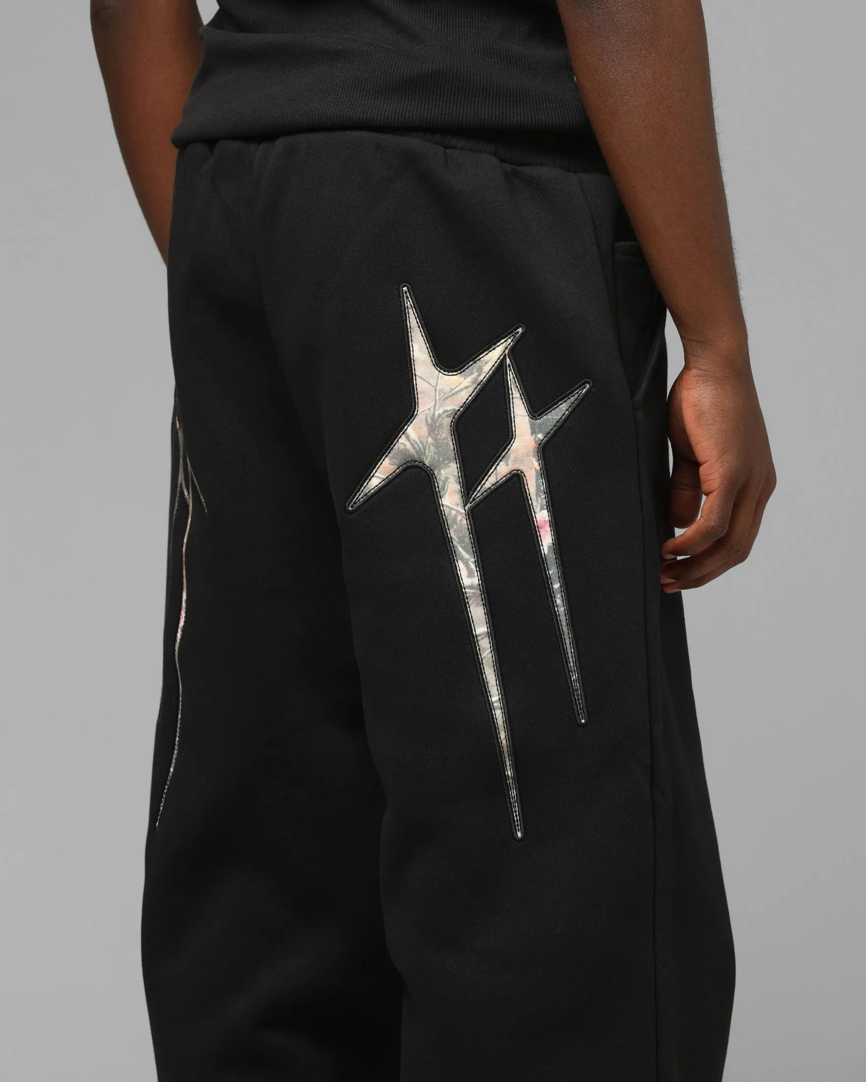 Loiter Premium Hybrid Sweat Pants Black/Camo sold by Culture Kings product image thumbnail 3