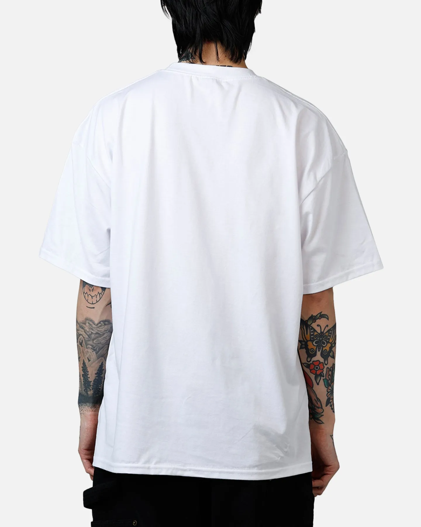 73Studio Disney Cruella De Vil Airbrush T-Shirt White sold by Culture Kings product image thumbnail 2