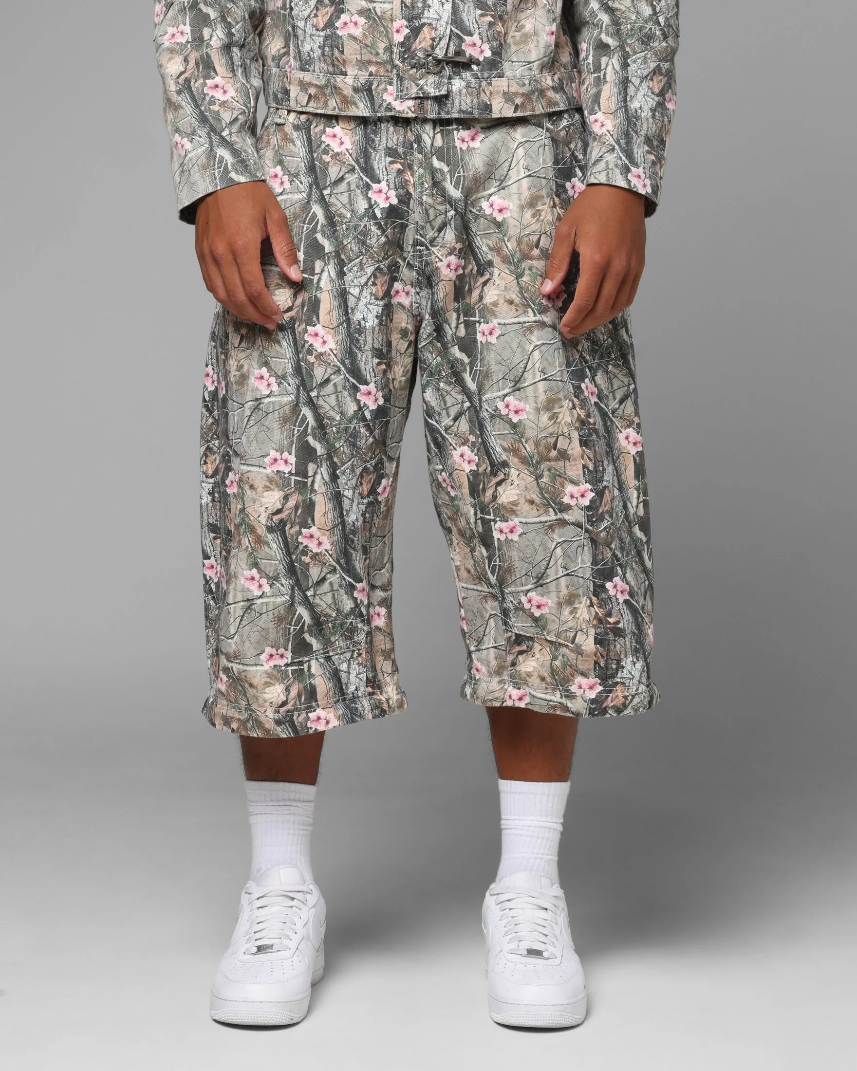Loiter Thrasher Pants Pink Tree Camo sold by Culture Kings product image thumbnail 4