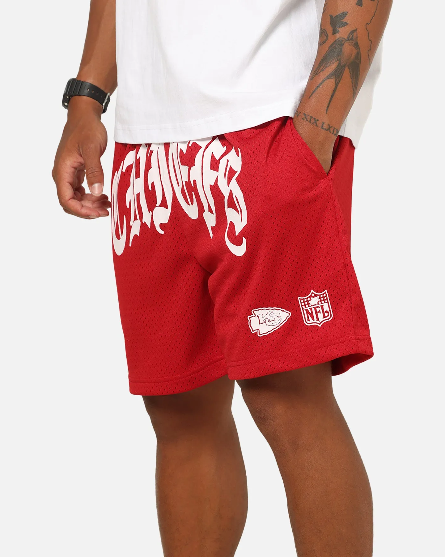 Mitchell & Ness Kansas City Chiefs Arch Script Shorts Red sold by Culture Kings product image thumbnail 3