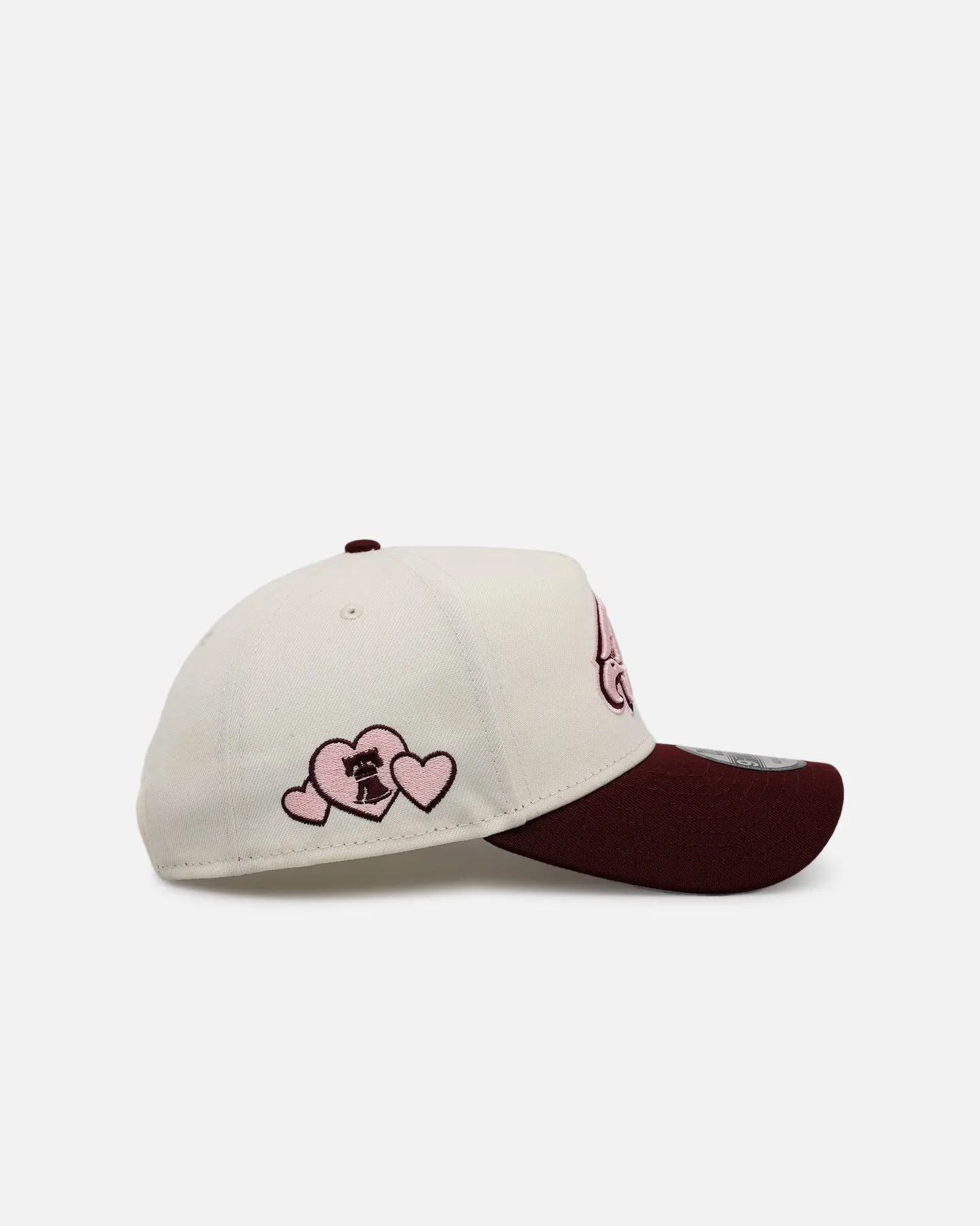 New Era Philadelphia Eagles 'Lover's Club 2.0' 9FORTY A-Frame Snapback Chrome sold by Culture Kings product image thumbnail 3