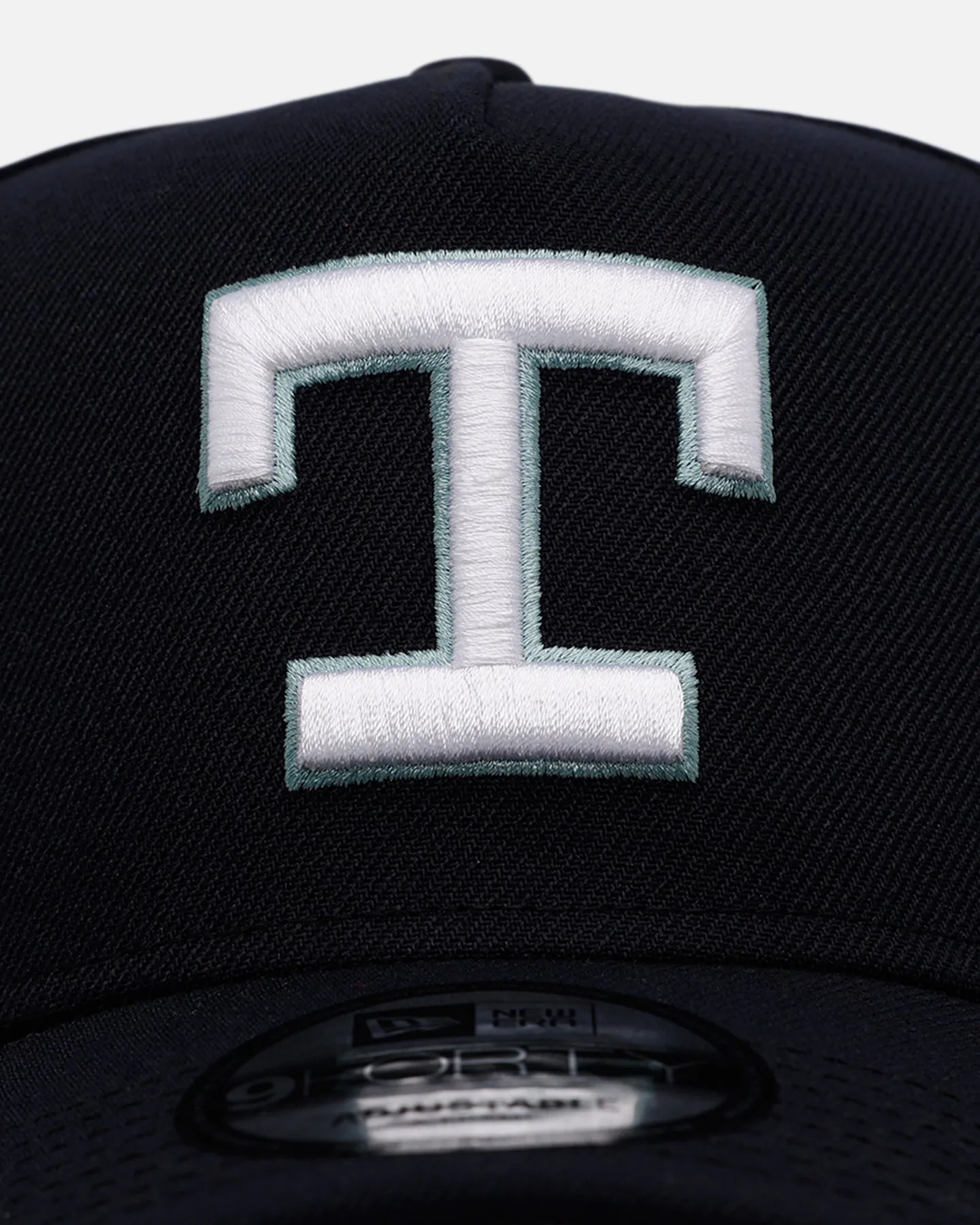 New Era Texas Rangers 'Midnight Navy' 9FORTY A-Frame Snapback Midnight Navy sold by Culture Kings product image thumbnail 5