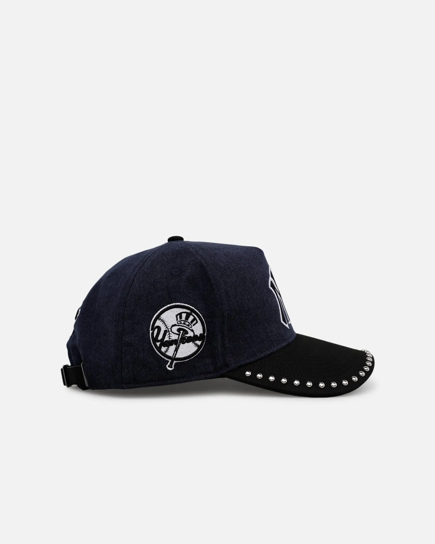 Pro Standard New York Yankees 'Polished Hardware' Pro Pinch Strapback Navy sold by Culture Kings product image thumbnail 3
