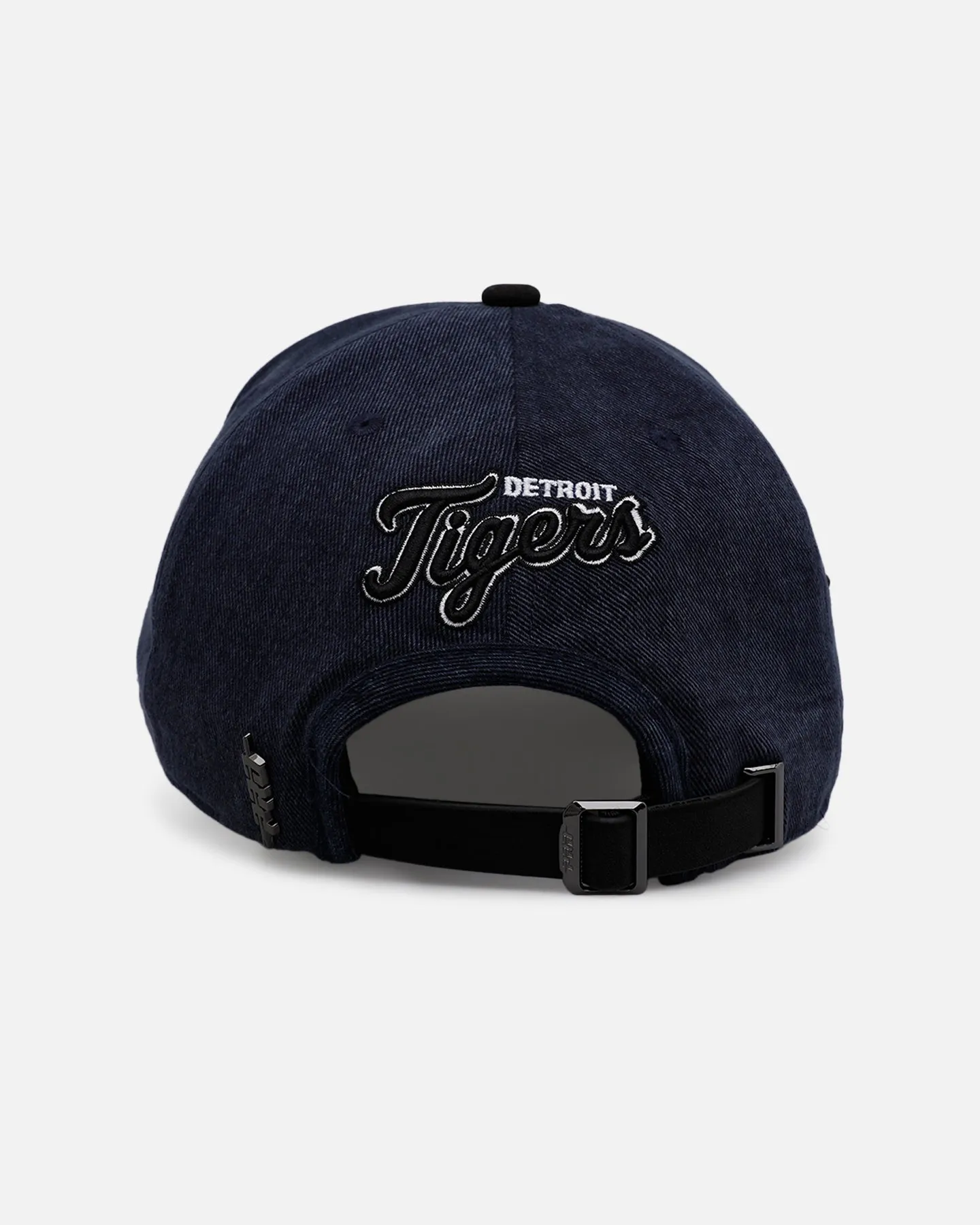 Pro Standard Detroit Tigers 'Polished Hardware' Pro Pinch Strapback Navy sold by Culture Kings product image thumbnail 2
