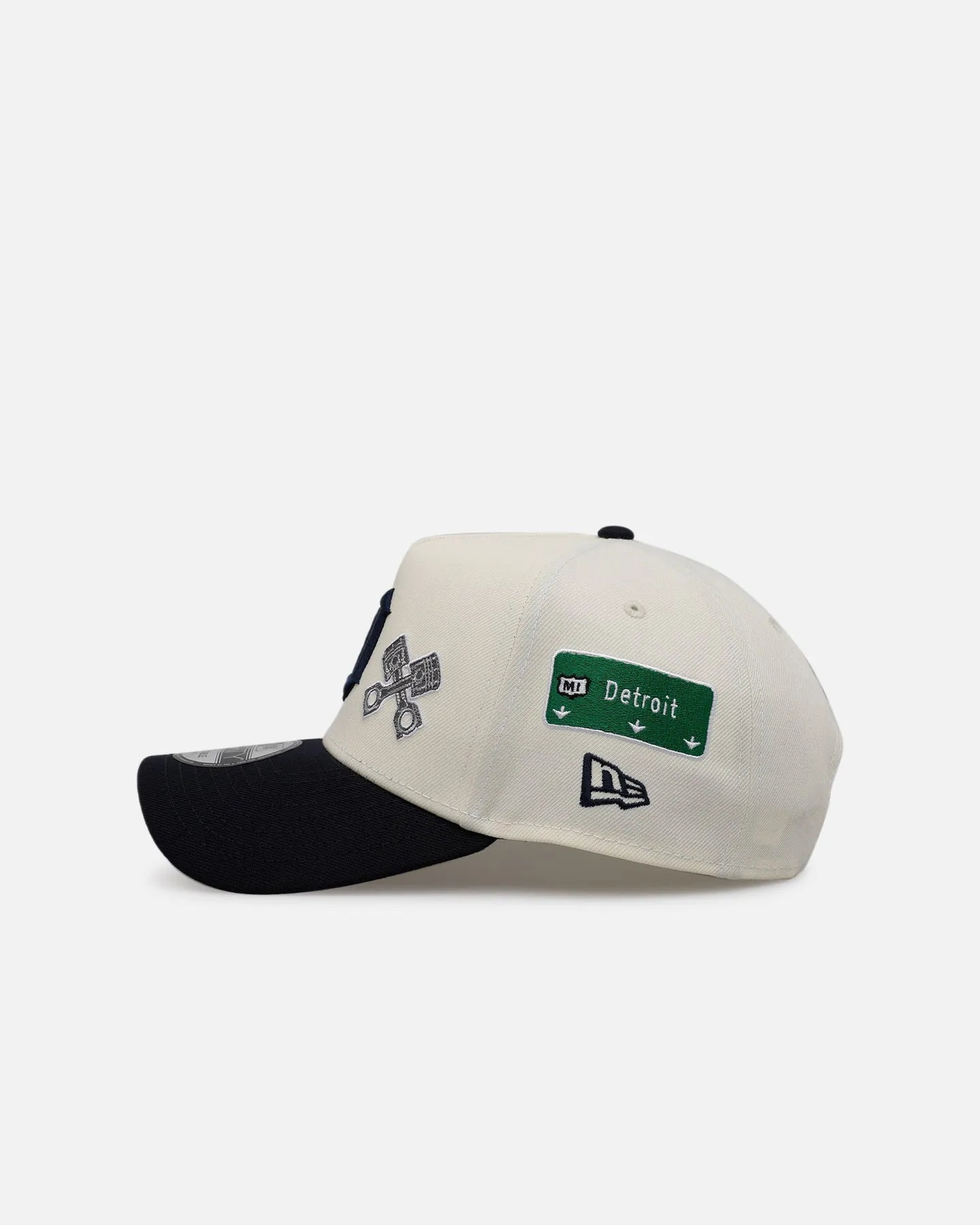 New Era Detroit Tigers 'Chrome City Icons' 9FORTY A-Frame Snapback Chrome/Official Team Color sold by Culture Kings product image thumbnail 4