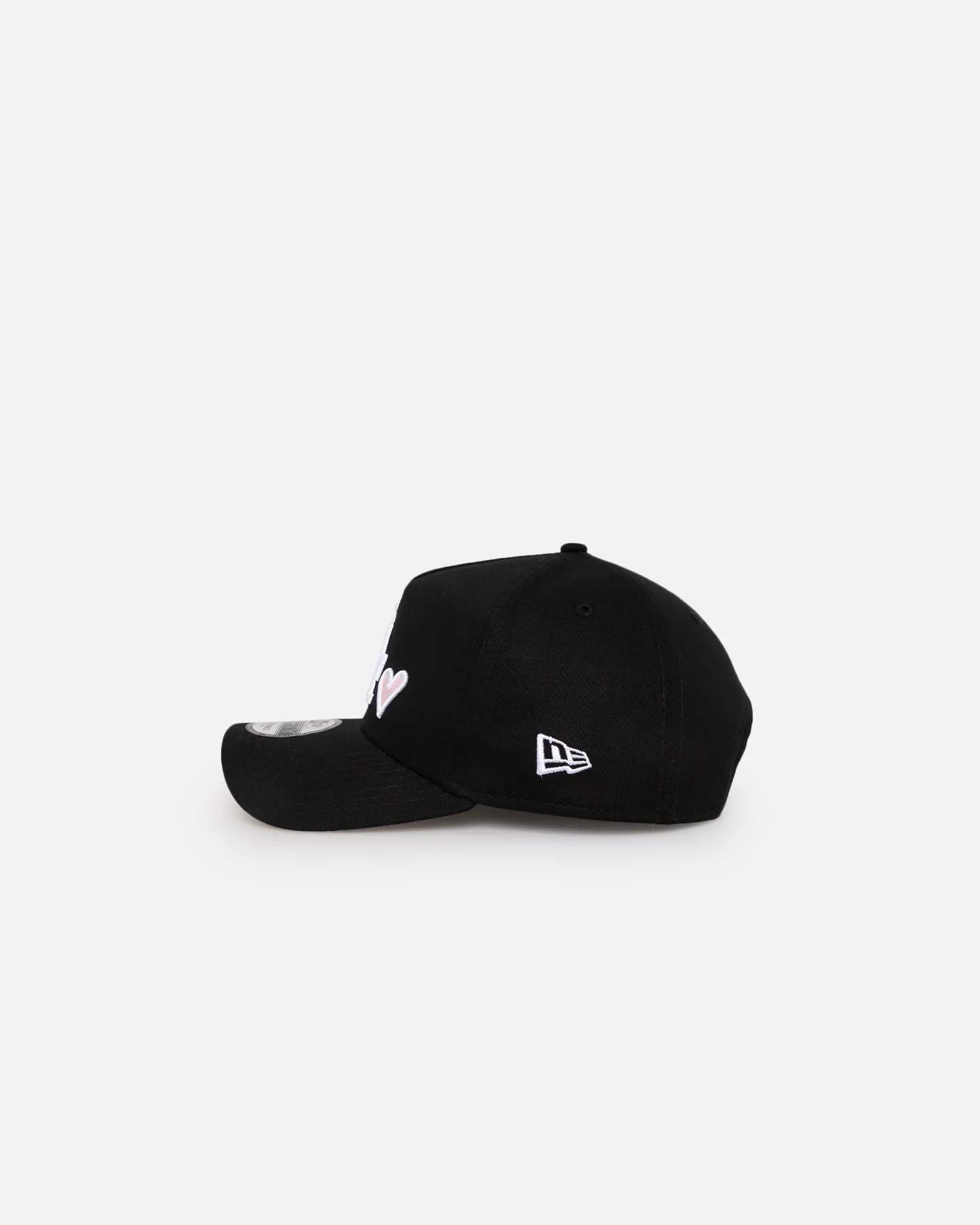New Era Los Angeles Dodgers 'Pink Satin Hearts' 9FORTY A-Frame Snapback Black/White sold by Culture Kings product image thumbnail 4