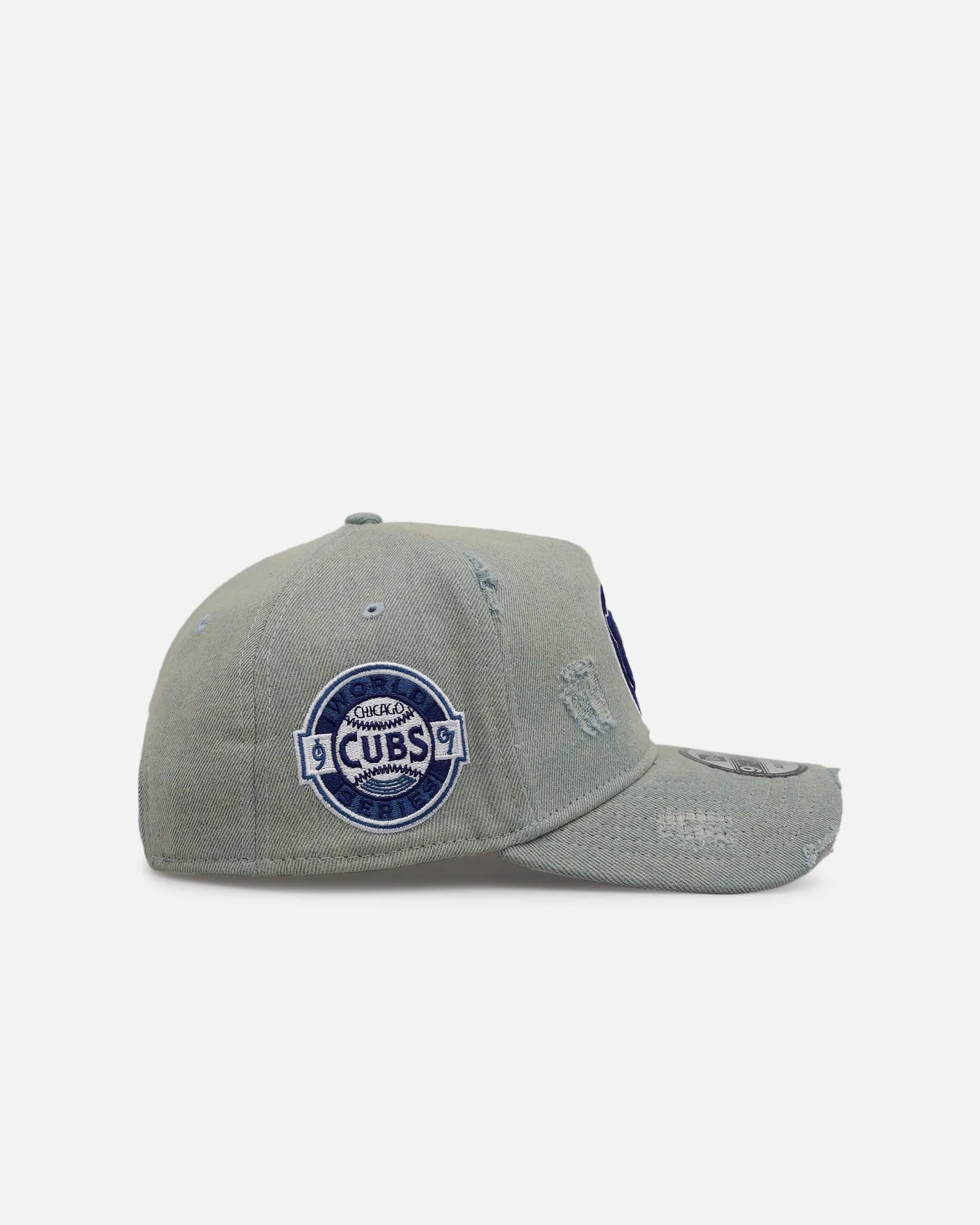 New Era Chicago Cubs 'Distressed Denim' 9FORTY A-Frame Snapback Light Wash Denim sold by Culture Kings product image thumbnail 3