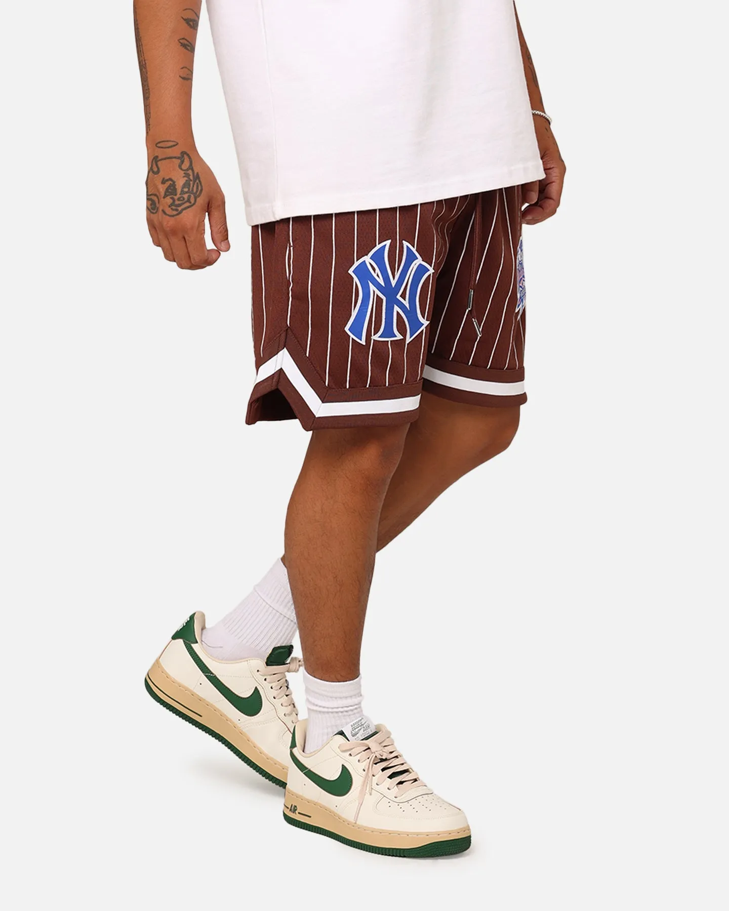 New Era New York Yankees Mesh Pinstripe Shorts Brown sold by Culture Kings product image thumbnail 5