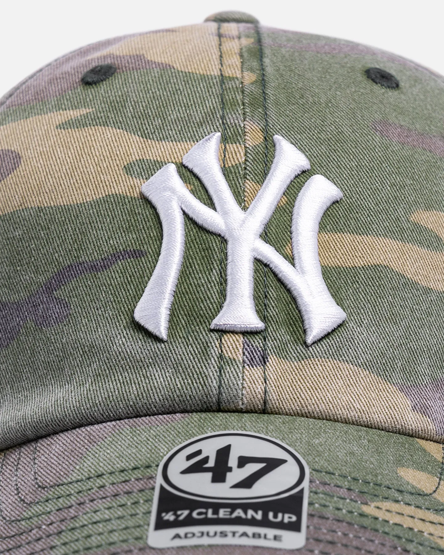 47 Brand New York Yankees 'Camo' 47 Clean Up Strapback Camo sold by Culture Kings product image thumbnail 5