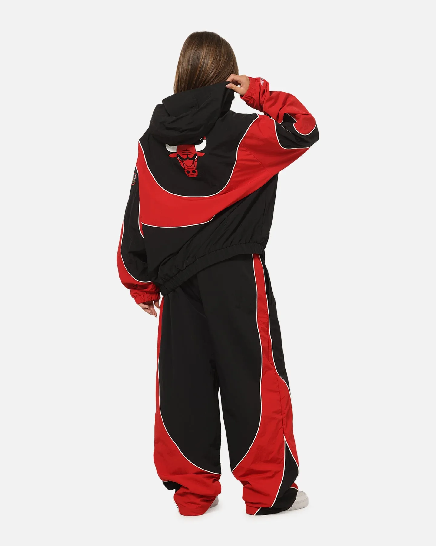Mitchell & Ness Chicago Bulls Nylon Tracksuit Jacket Black/Red sold by Culture Kings product image thumbnail 4