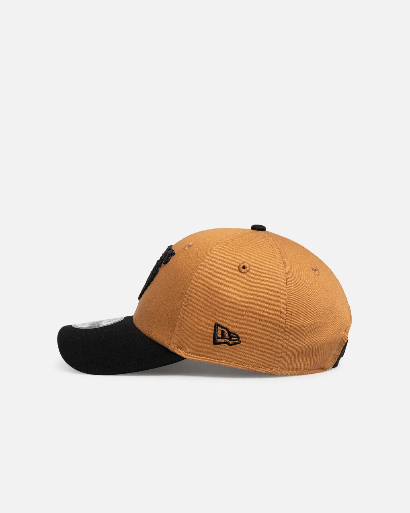 New Era Hawthorn Hawks 'AFL 2026' 9FORTY Strapback Med Beige sold by Culture Kings product image thumbnail 4