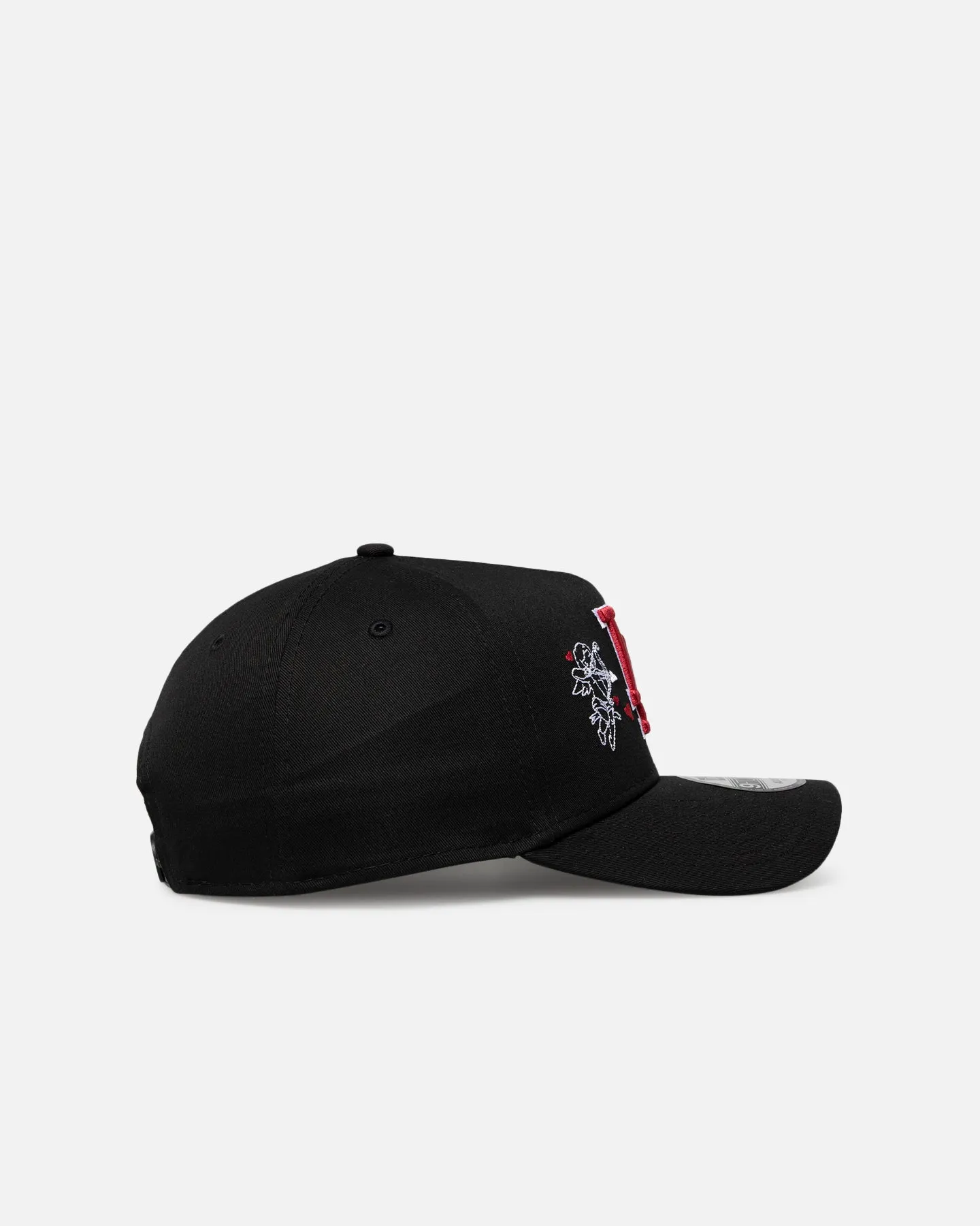 New Era Los Angeles Dodgers 'Valentines Day' 9FORTY A-Frame Snapback Black sold by Culture Kings product image thumbnail 3