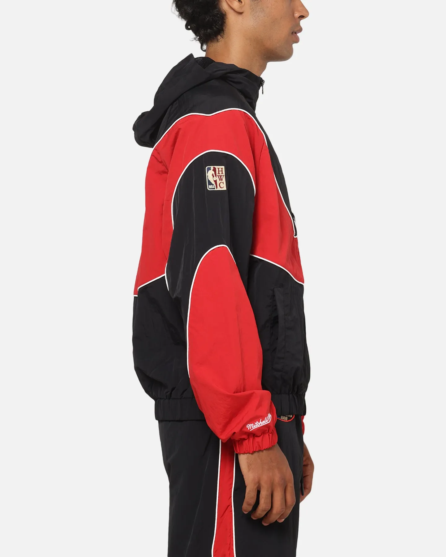 Mitchell & Ness Chicago Bulls Nylon Tracksuit Jacket Black/Red sold by Culture Kings product image thumbnail 5