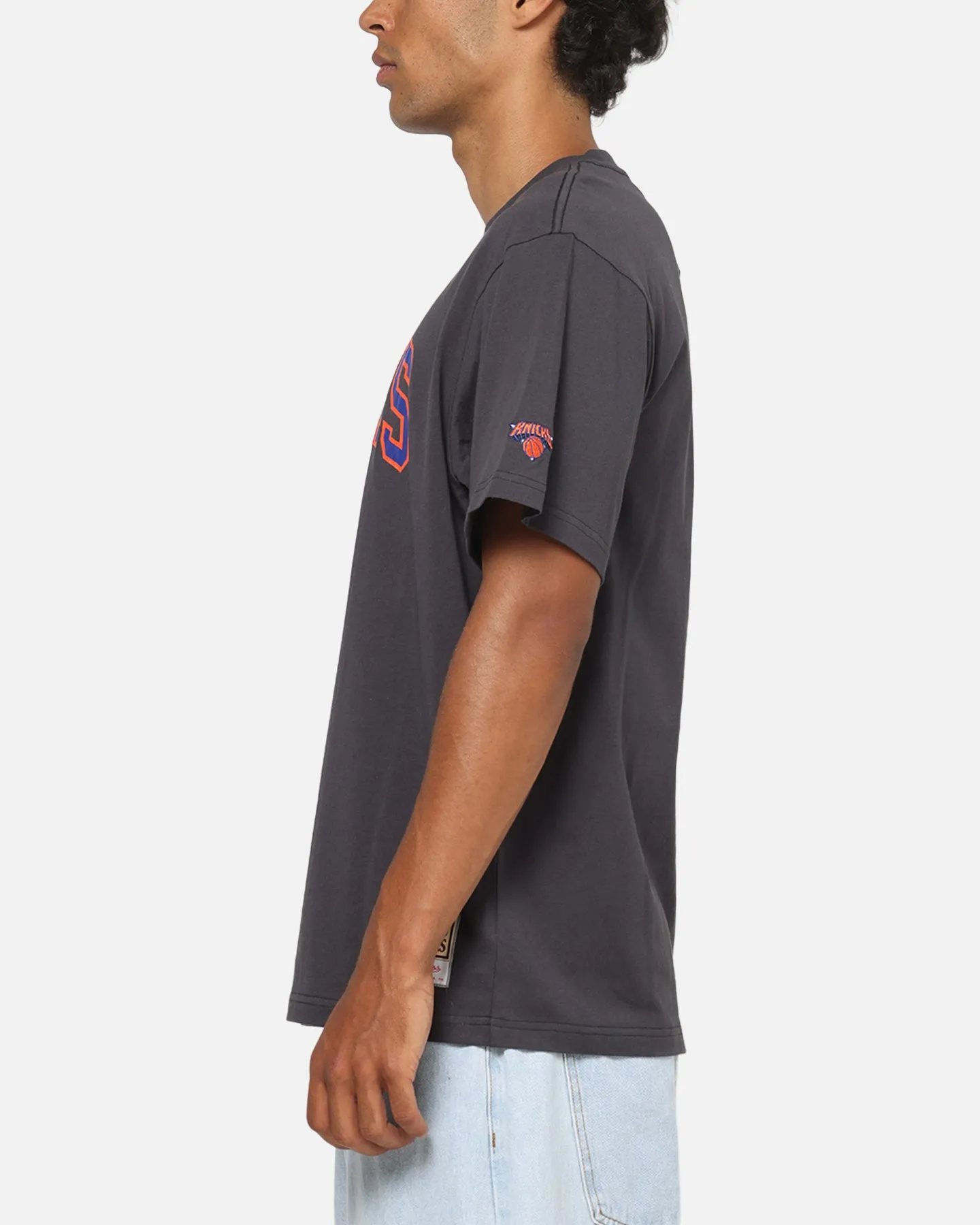 Mitchell & Ness New York Knicks Arch T-Shirt Washed Black sold by Culture Kings product image thumbnail 5