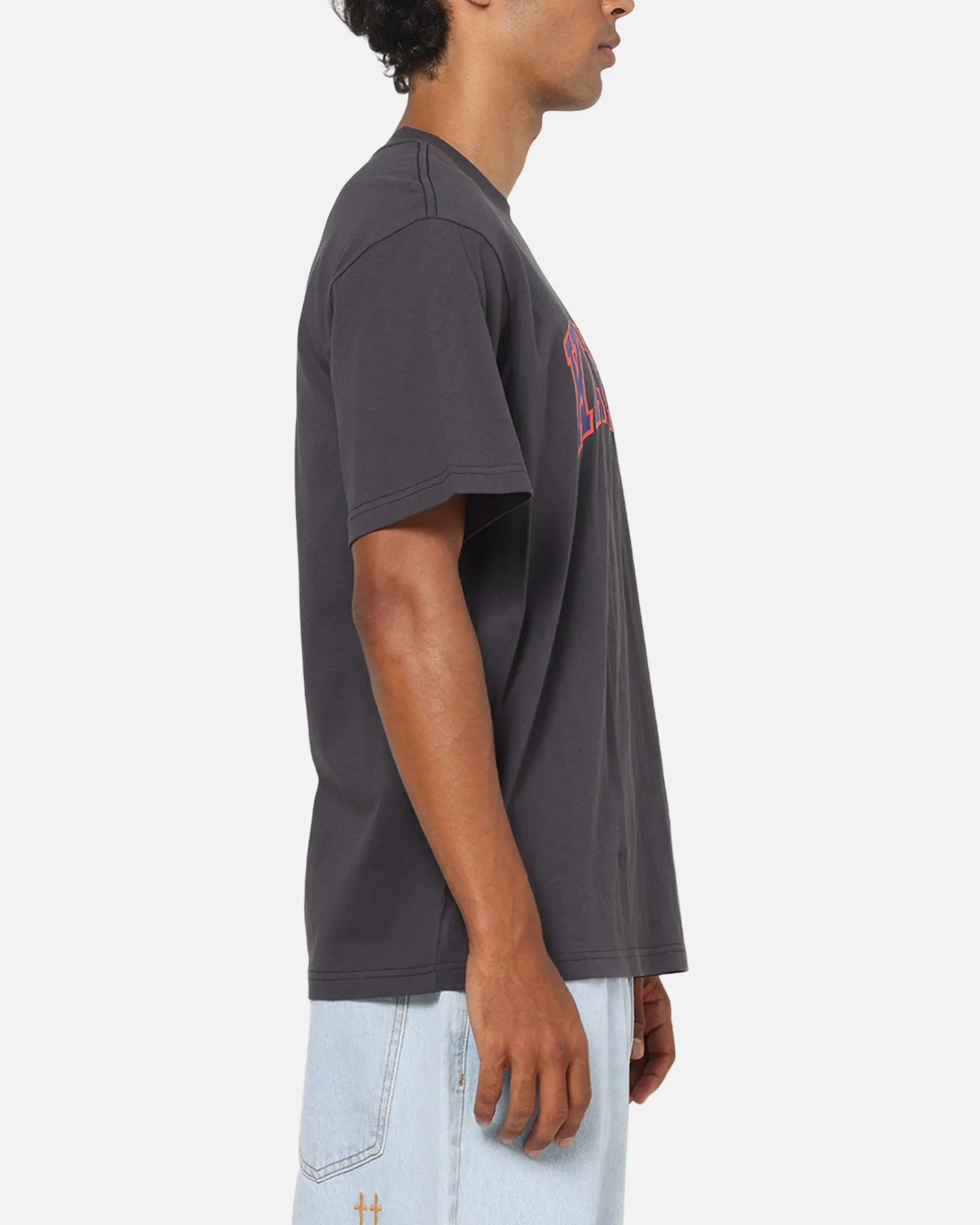 Mitchell & Ness New York Knicks Arch T-Shirt Washed Black sold by Culture Kings product image thumbnail 4