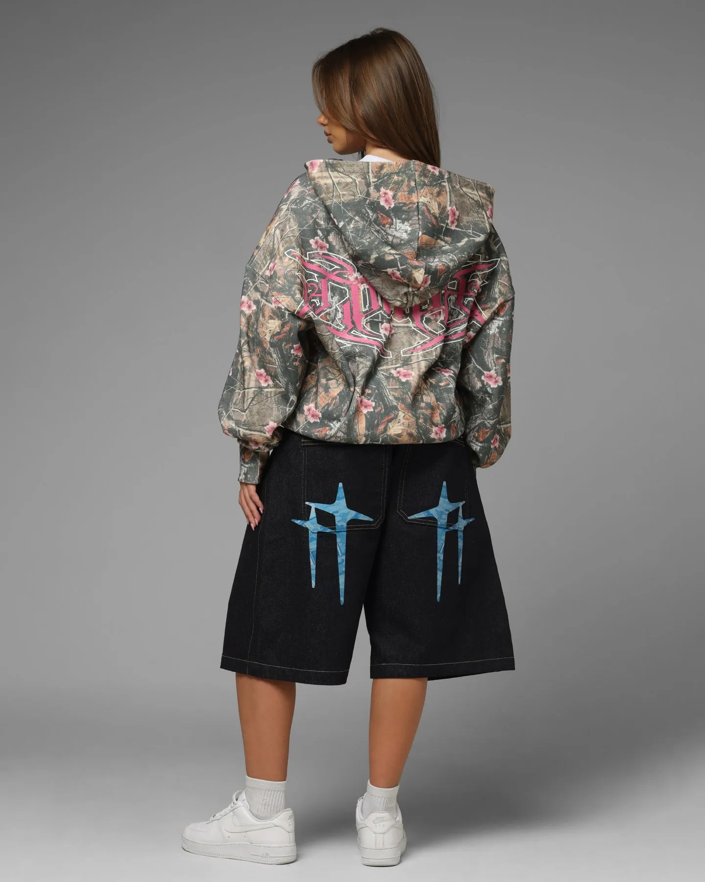 Loiter Waffle Zip Hoodie Pink Tree Camo sold by Culture Kings product image thumbnail 3