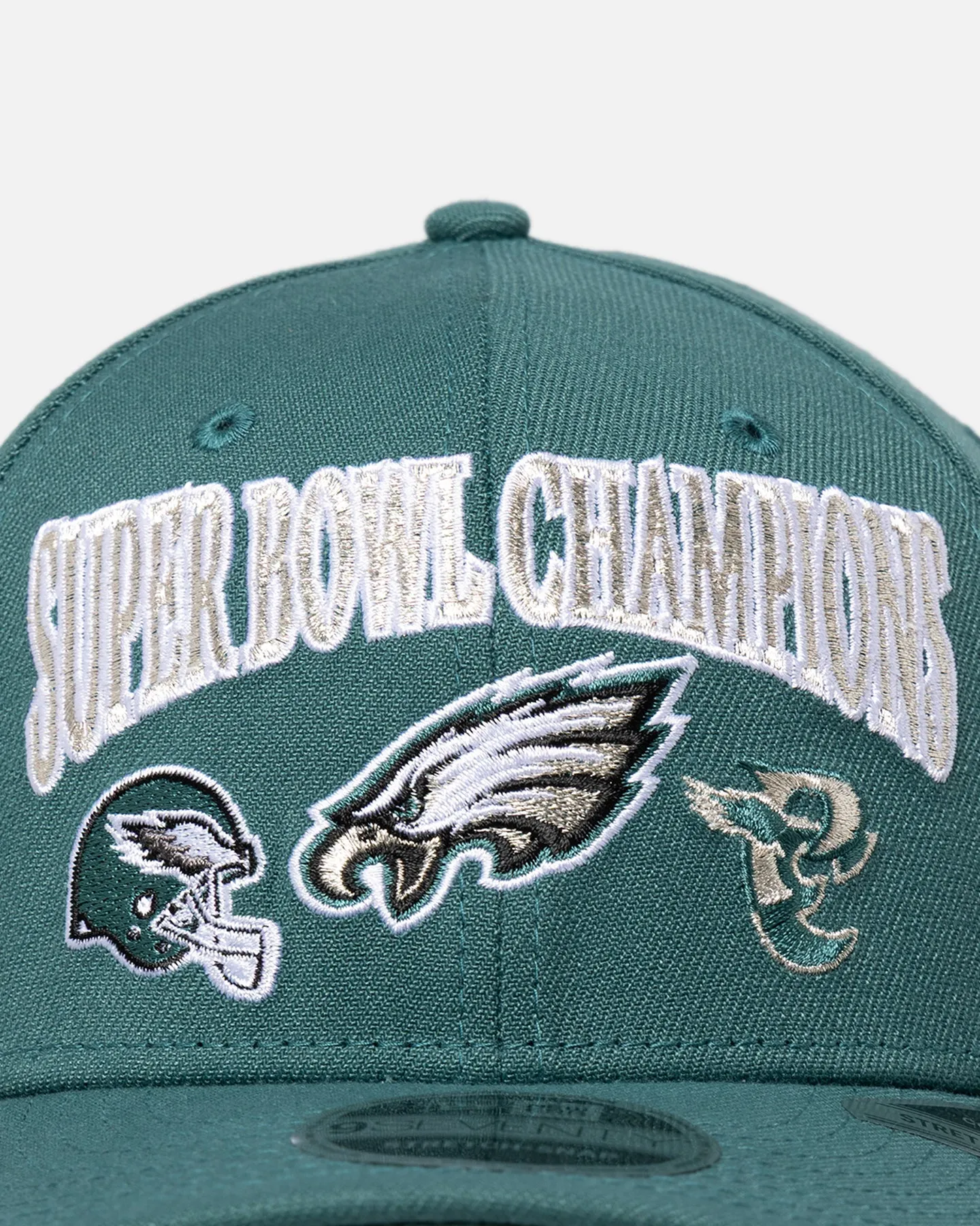 New Era Philadelphia Eagles 'Super Bowl Champs' 9SEVENTY Stretch Snapback Official Team Colour sold by Culture Kings product image thumbnail 5