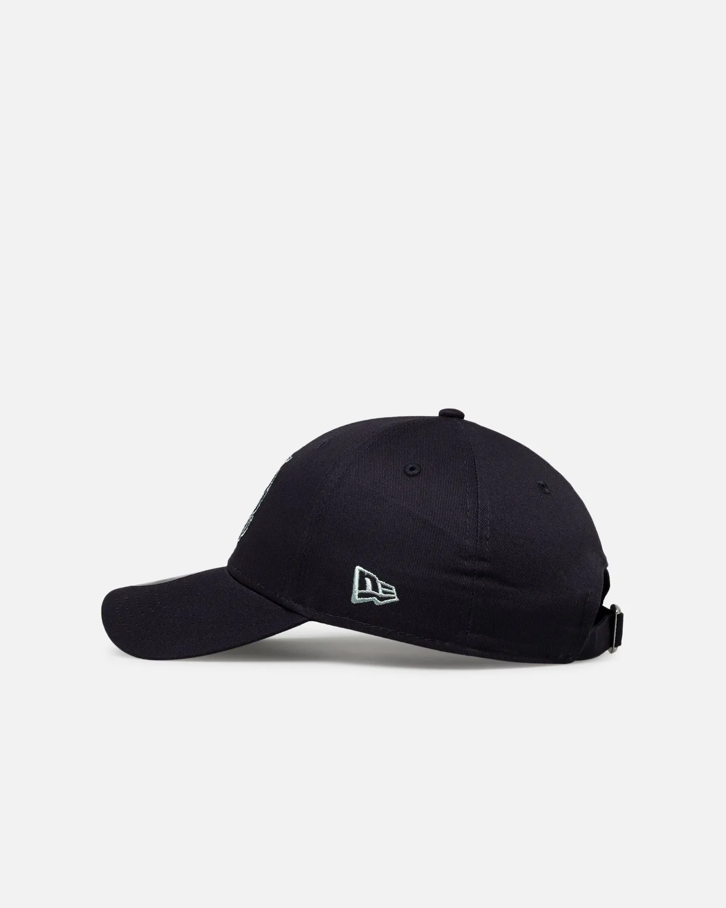 New Era Newcastle United FC 'Seasonal Logo' 9FORTY Strapback Navy sold by Culture Kings product image thumbnail 4