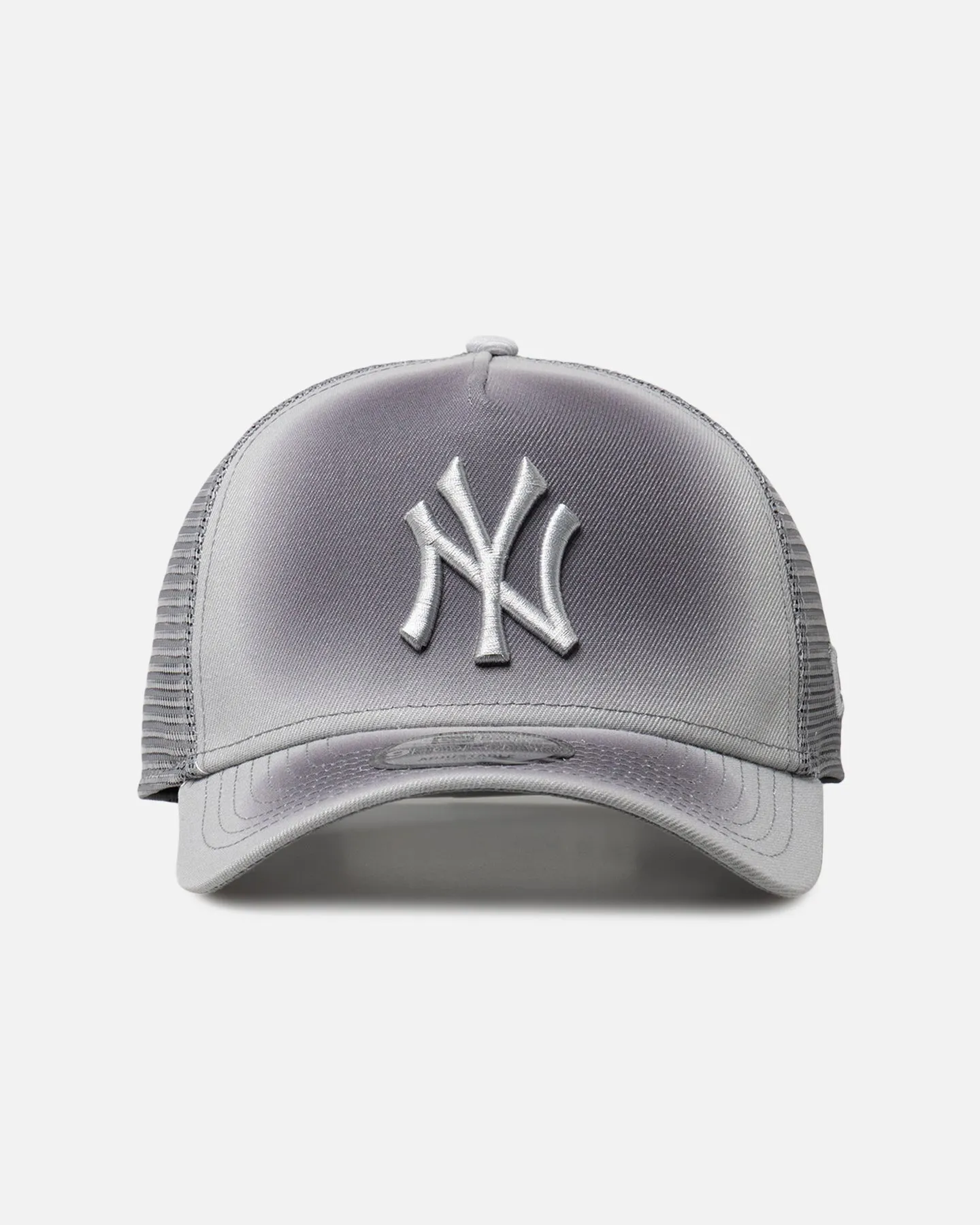 New Era New York Yankees 'Gradient Trucker' 9FORTY A-Frame Trucker Snapback Grey sold by Culture Kings