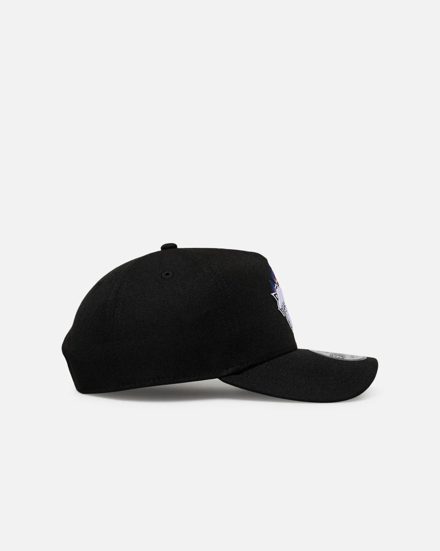 New Era New York Knicks 'Flame Logo' 9FORTY A-Frame Snapback Black sold by Culture Kings product image thumbnail 3