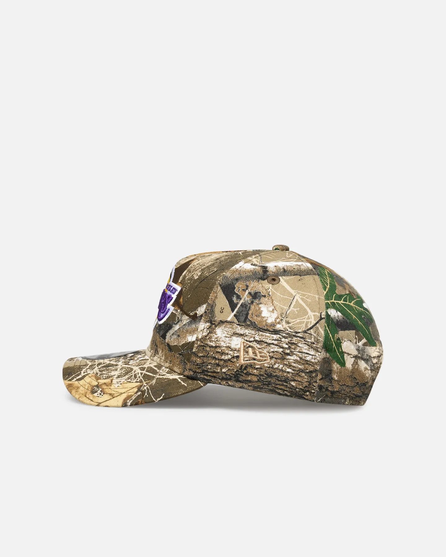 New Era Los Angeles Lakers 'Real Tree Camo' 9FORTY A-Frame Snapback Real Tree Camo sold by Culture Kings product image thumbnail 4