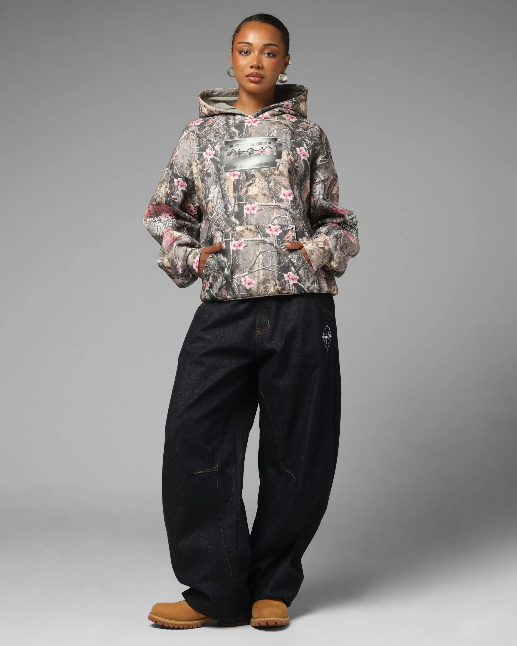 Loiter Blade Hoodie Real Tree/Pink sold by Culture Kings product image thumbnail 3