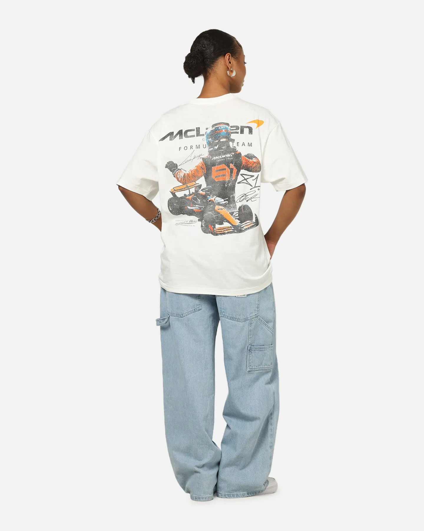 Mitchell & Ness X Mclaren Piastri Victory T-Shirt Vintage White sold by Culture Kings product image thumbnail 4