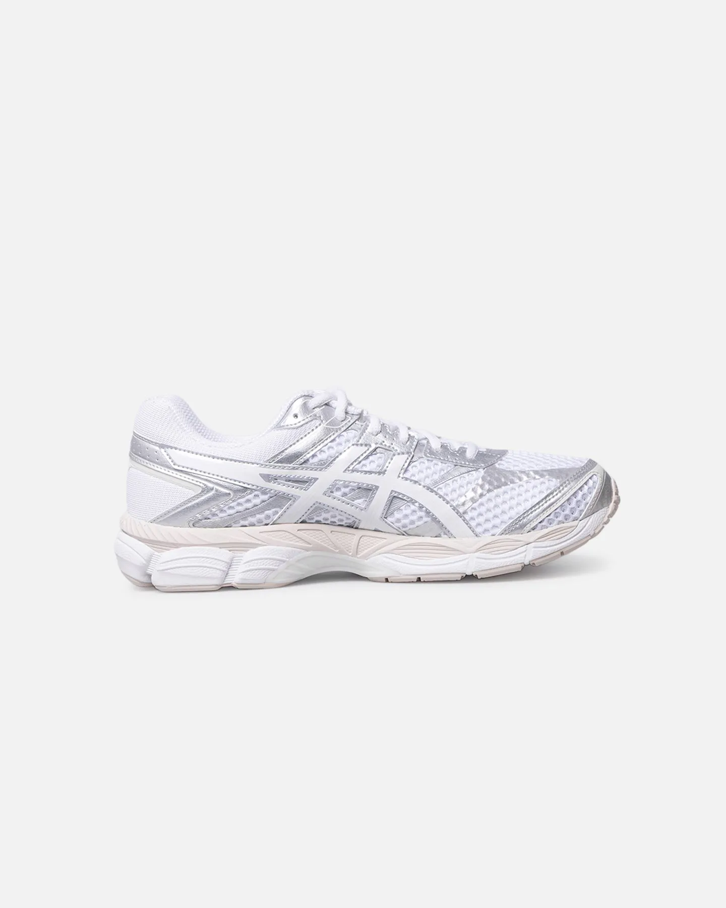 Asics Gel-Cumulus 16 White/White sold by Culture Kings product image thumbnail 4