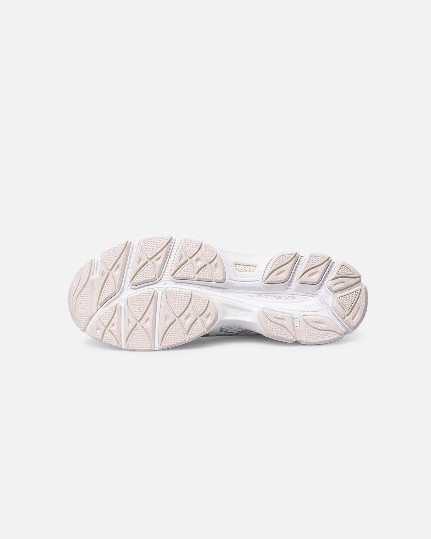 Asics Gel-Cumulus 16 White/White sold by Culture Kings product image thumbnail 5