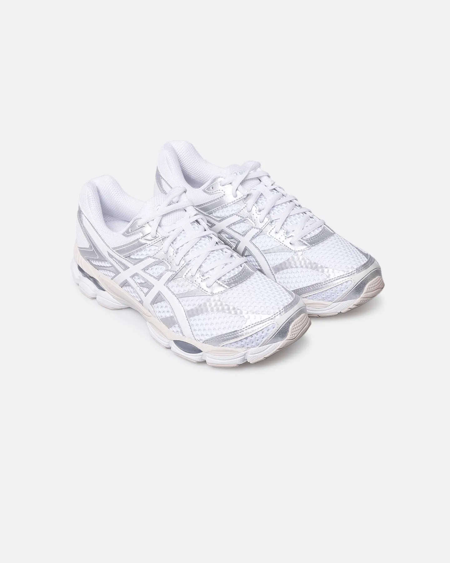 Asics Gel-Cumulus 16 White/White sold by Culture Kings product image thumbnail 2