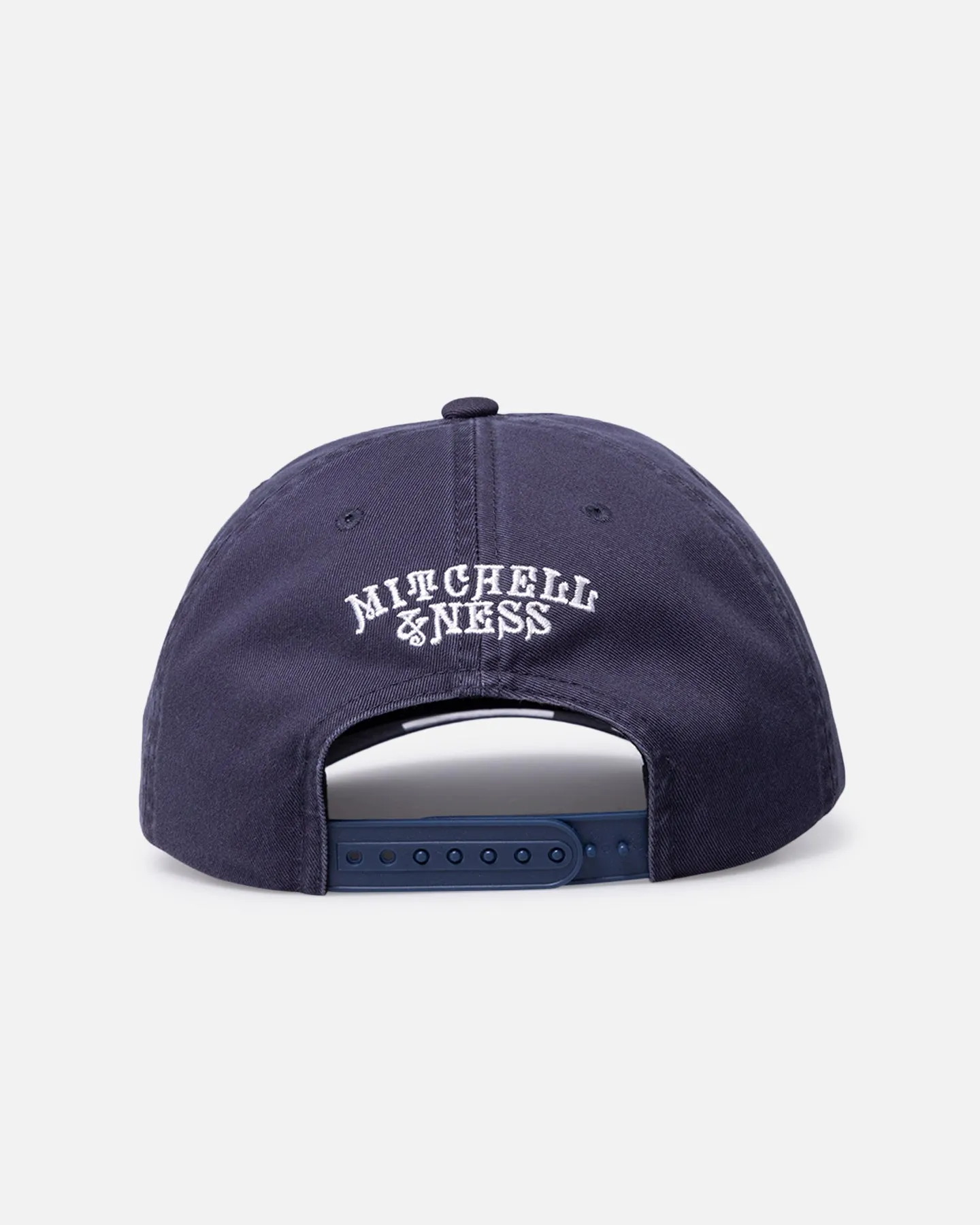 Mitchell & Ness Dallas Cowboys 'Americas Team' Deadstock Snapback Navy sold by Culture Kings product image thumbnail 2