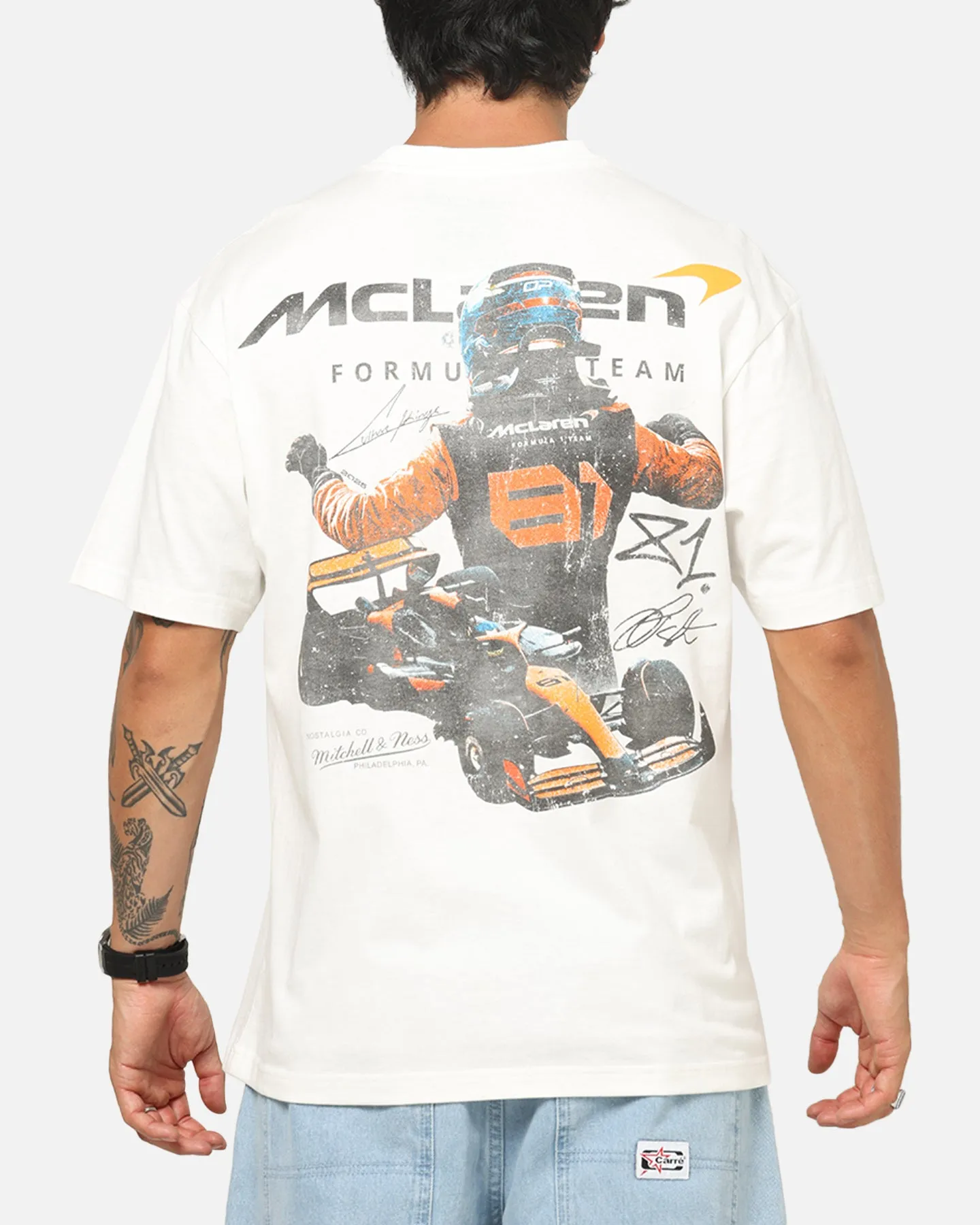 Mitchell & Ness X Mclaren Piastri Victory T-Shirt Vintage White sold by Culture Kings product image thumbnail 2