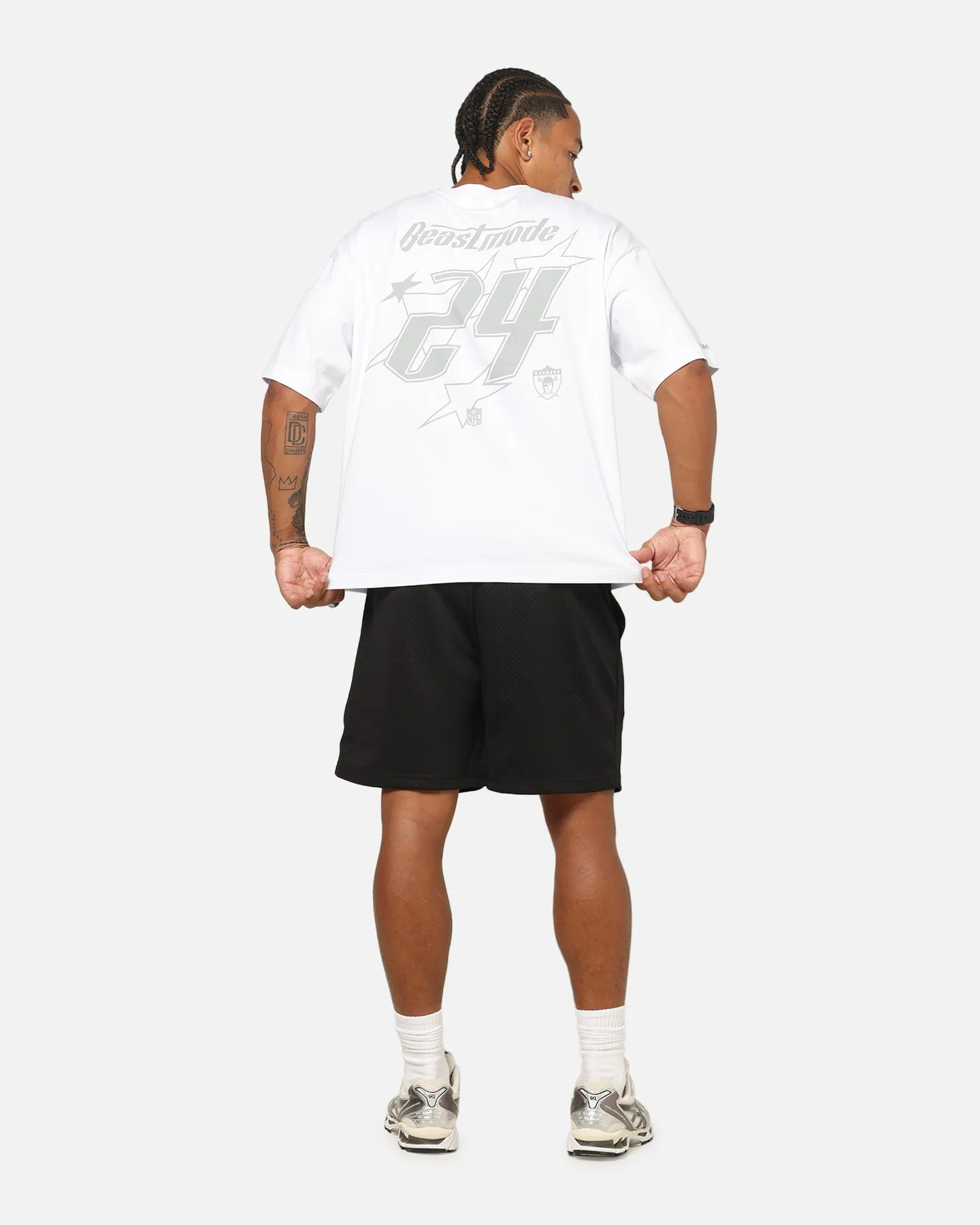 Mitchell & Ness Las Vegas Raiders Beastmode 24 Boxy T-Shirt White sold by Culture Kings product image thumbnail 3
