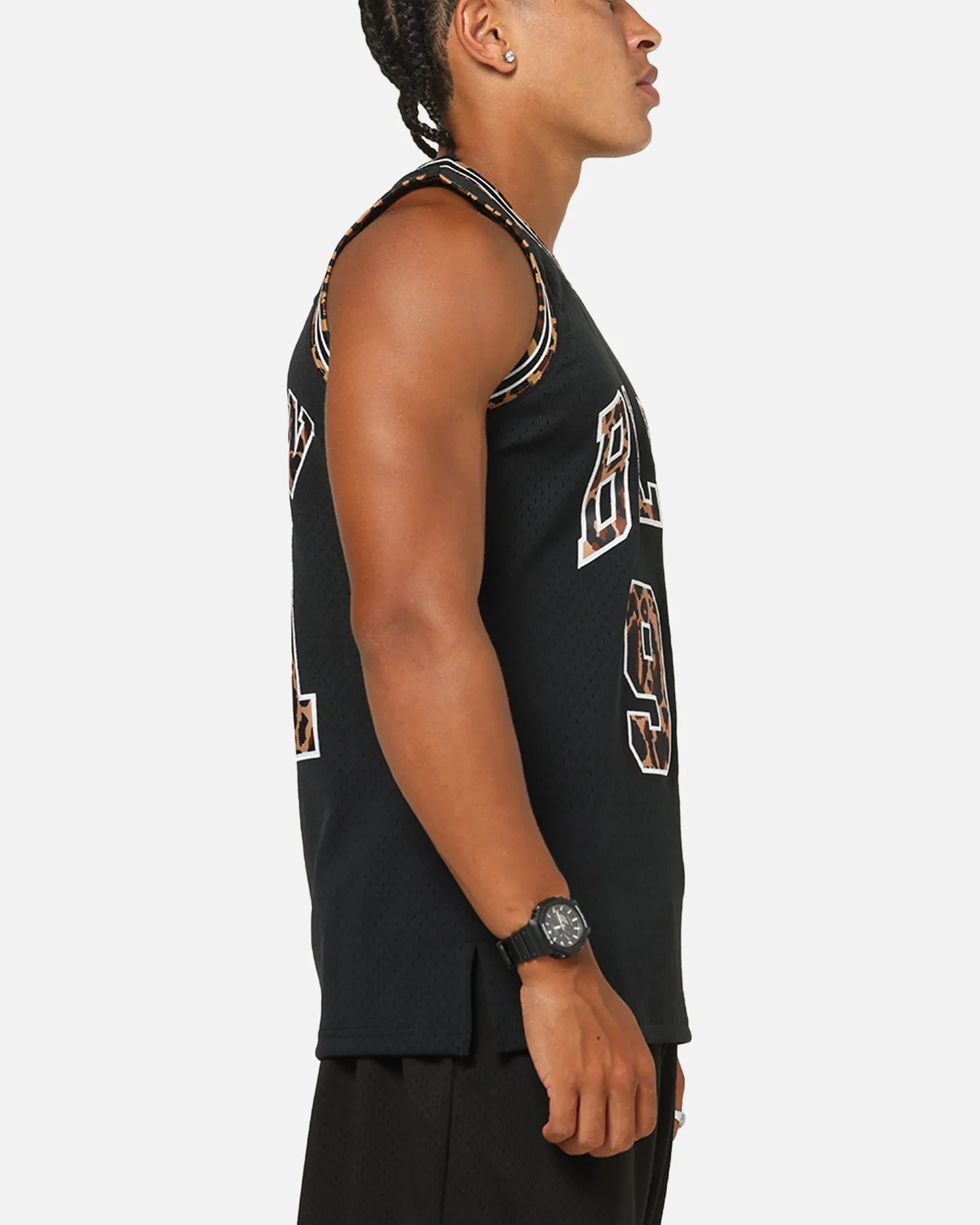 Mitchell & Ness Chicago Bulls Dennis Rodman 'Leopard' Swing Jersey Black/Leopard sold by Culture Kings product image thumbnail 5